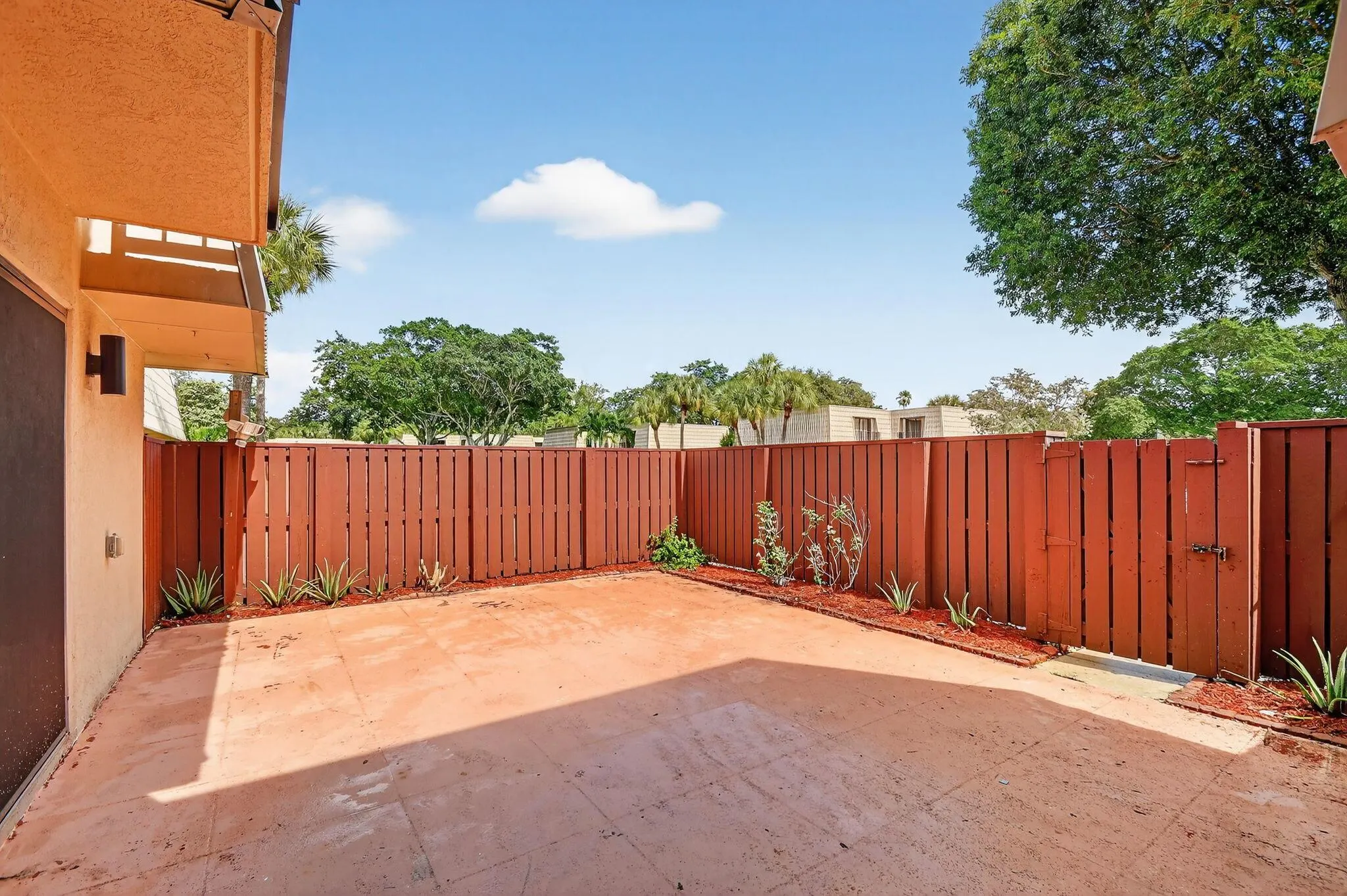 5122 51st Way