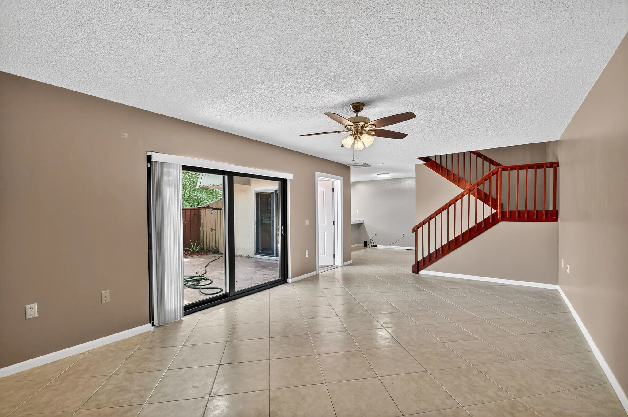 5122 51st Way