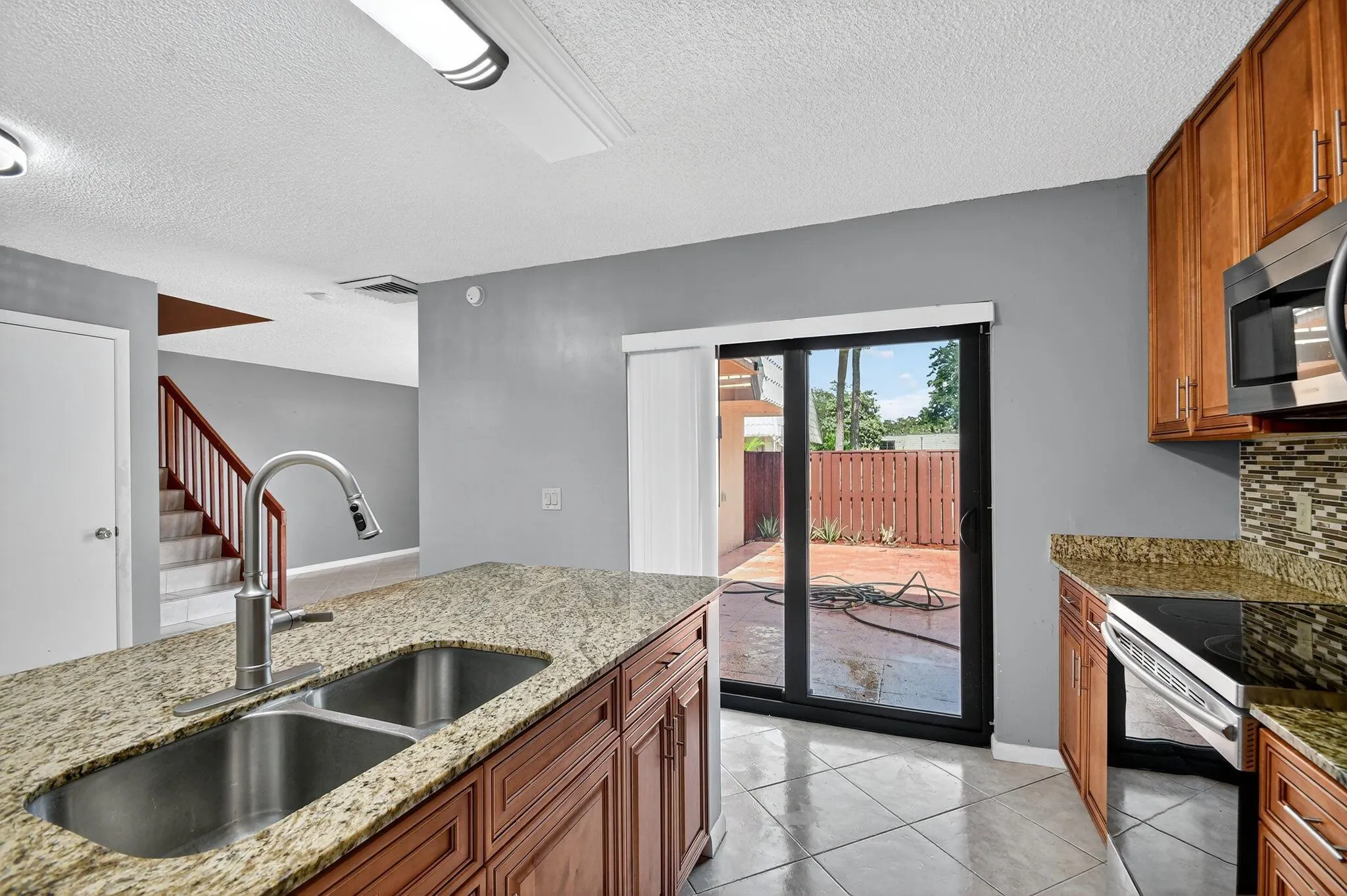 5122 51st Way