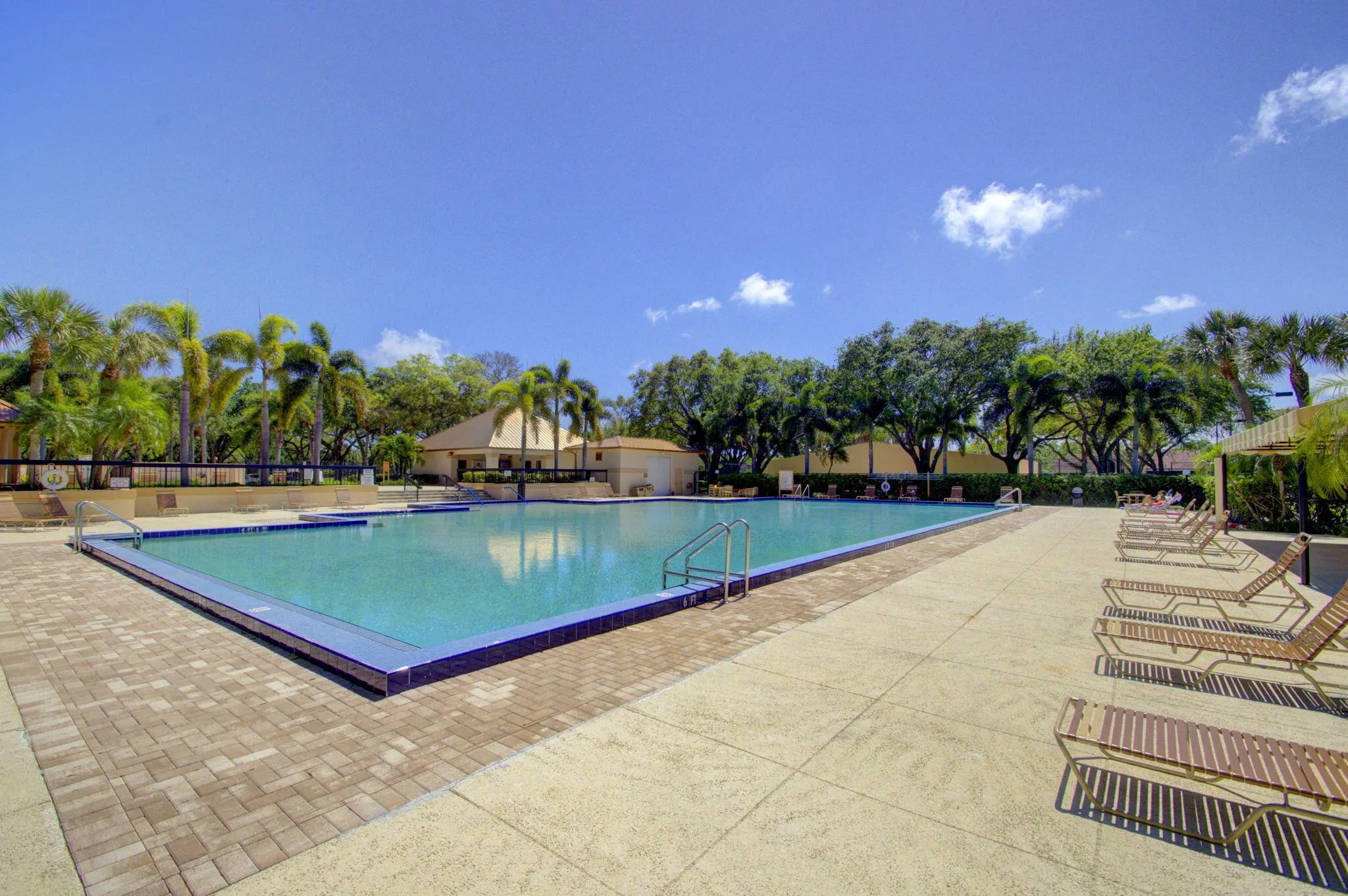 5122 51st Way