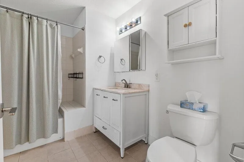 1200 Town Center Drive, #427