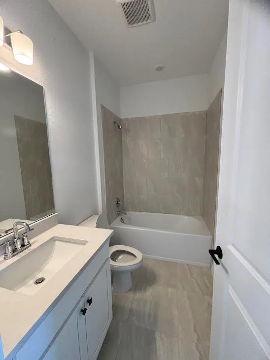 9329 SW Lorenzo Way