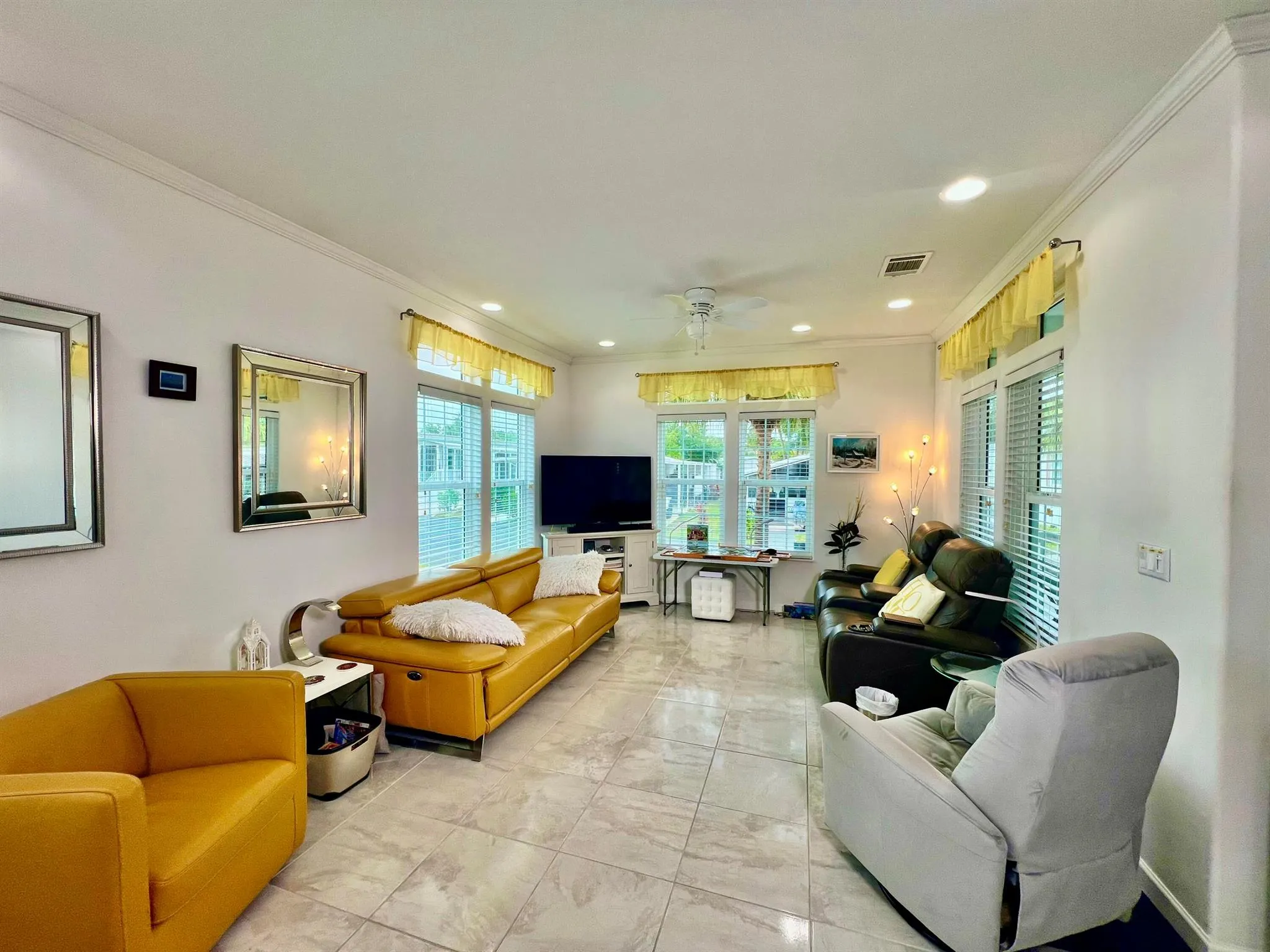 413 Hibiscus Drive