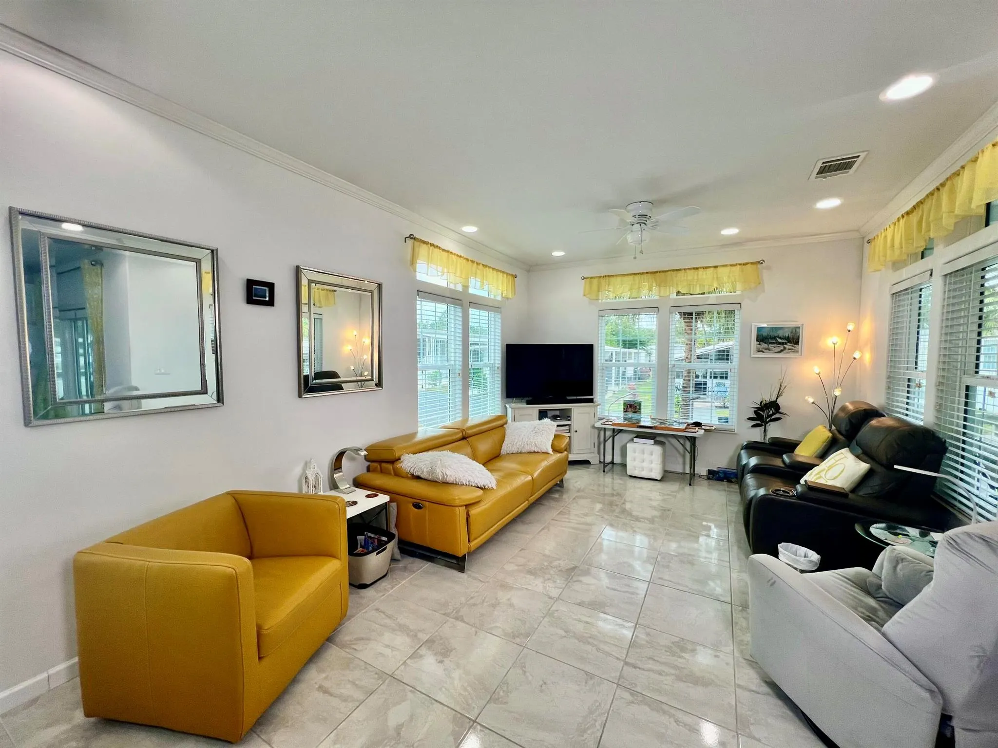 413 Hibiscus Drive