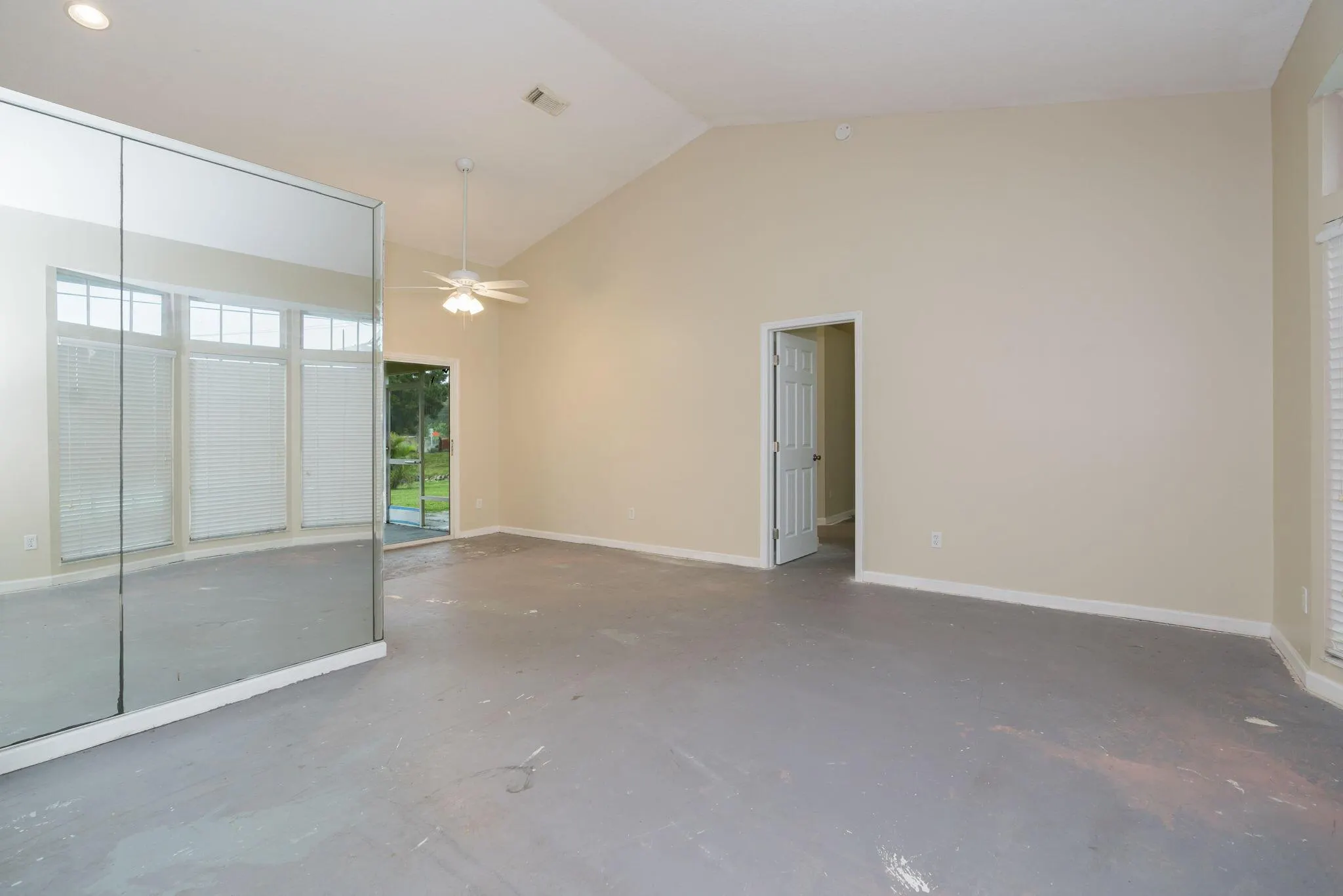 2402 SW Monterrey Lane