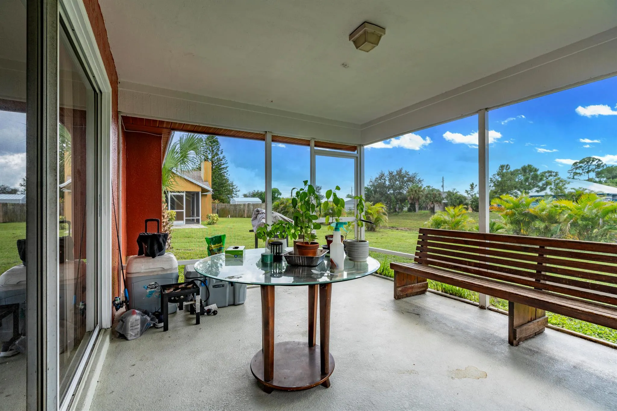 2402 SW Monterrey Lane