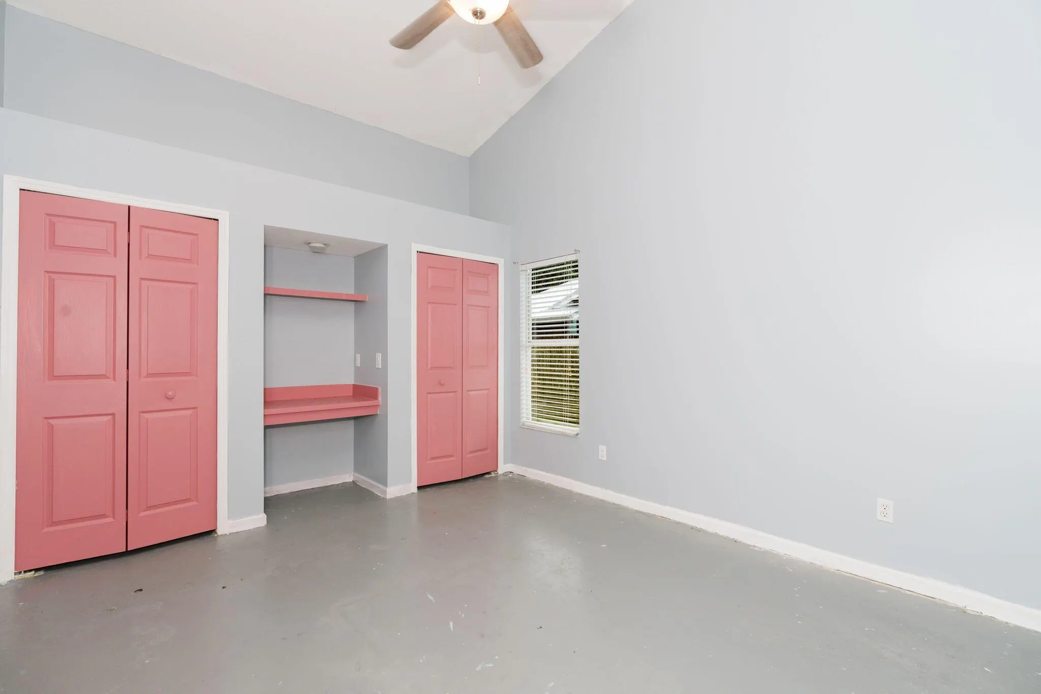 2402 SW Monterrey Lane