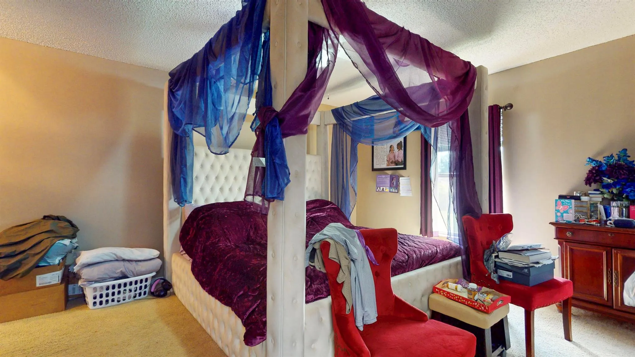 2402 SW Monterrey Lane