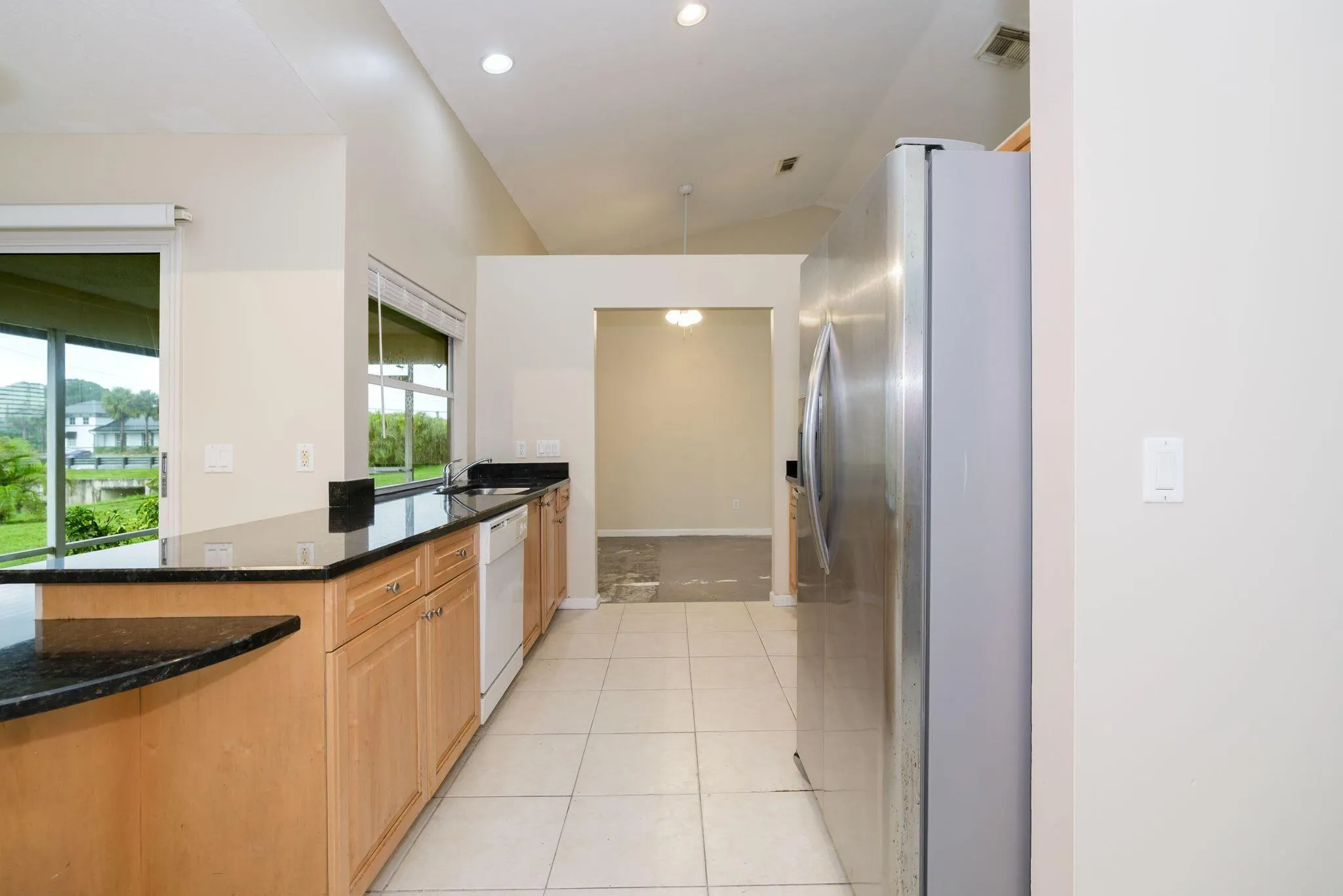 2402 SW Monterrey Lane