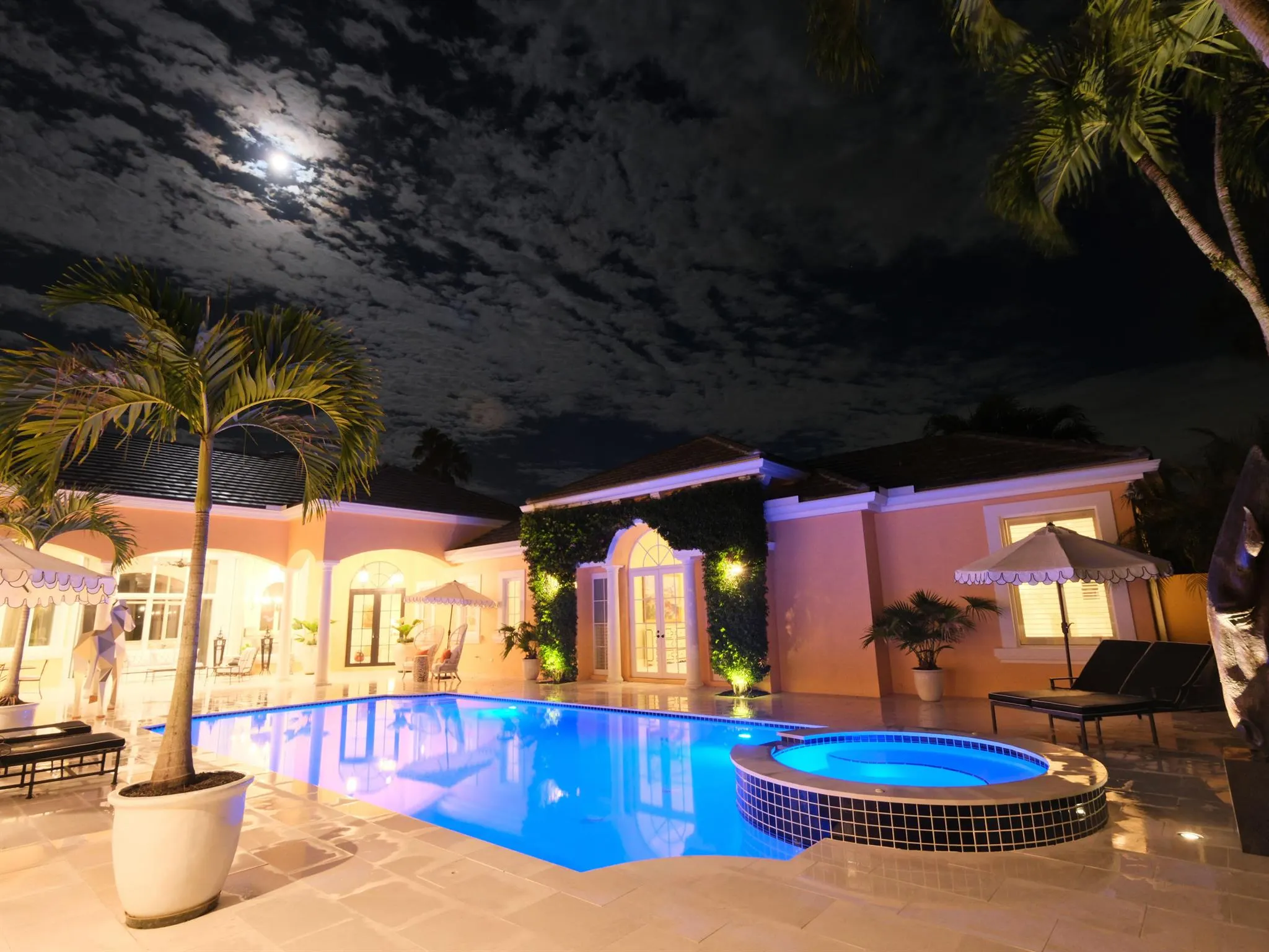 12952 Mizner Way