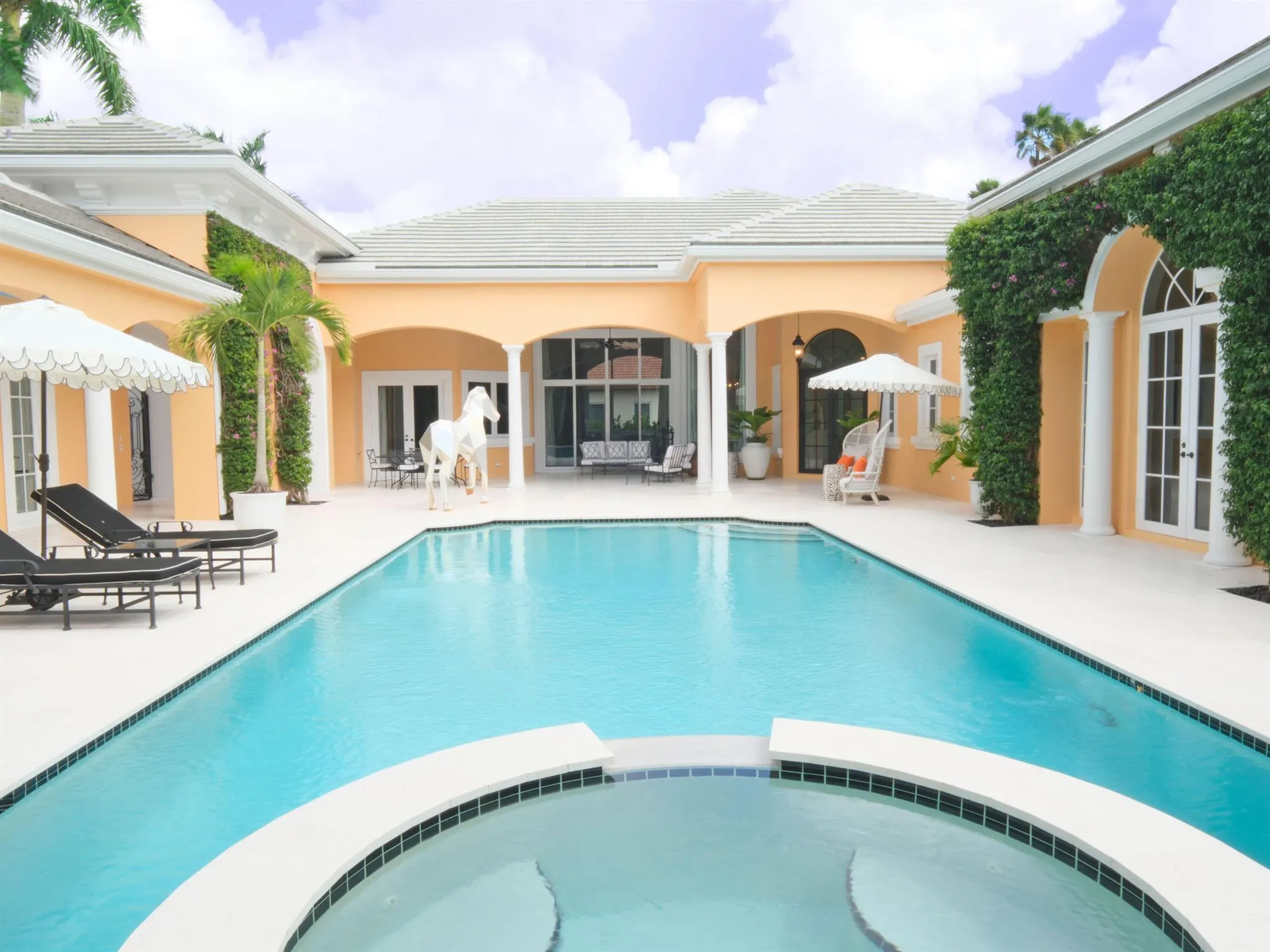 12952 Mizner Way