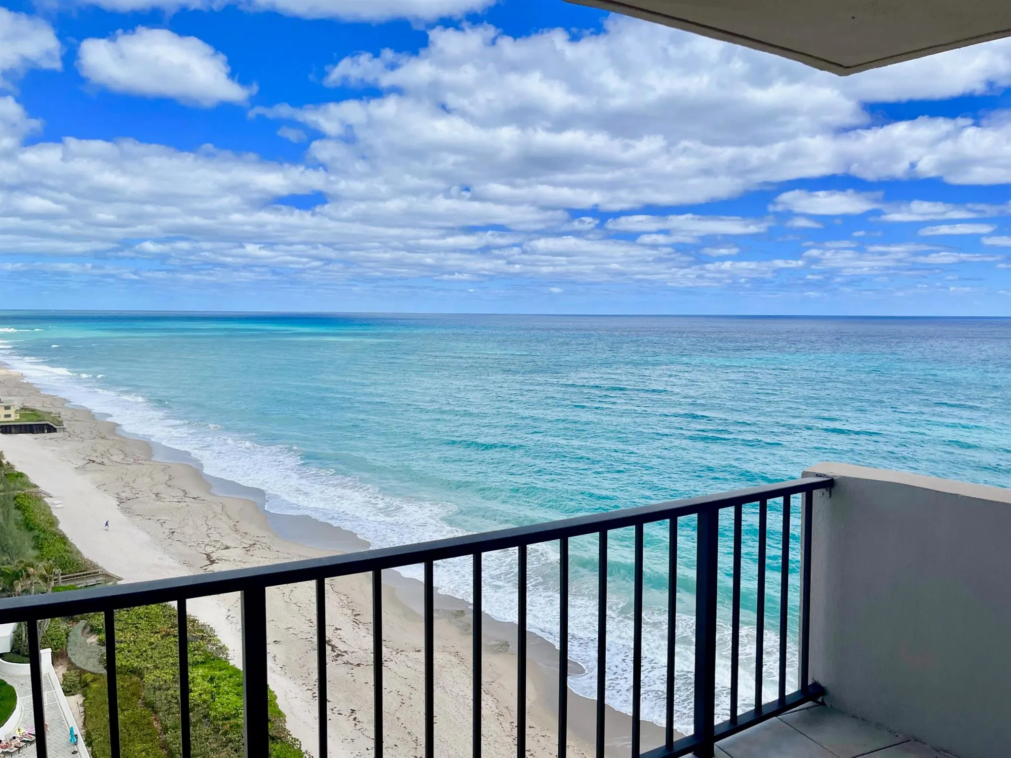 4200 N Ocean Drive, #1-1601