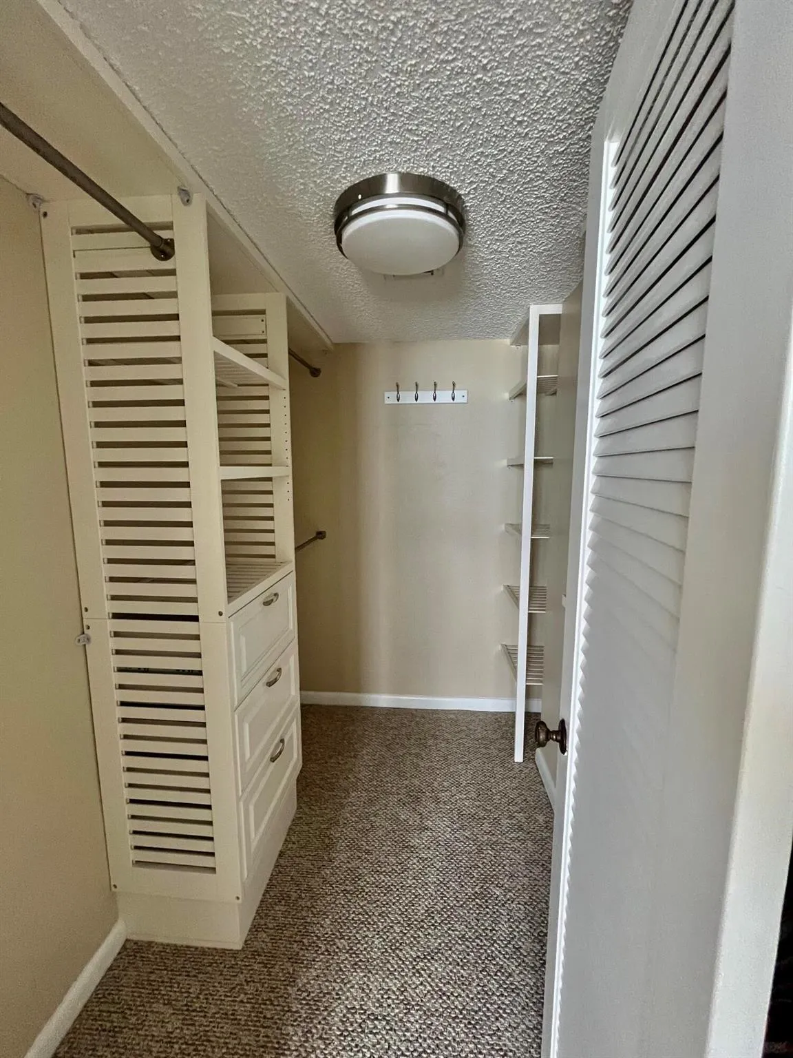 4200 N Ocean Drive, #1-1601