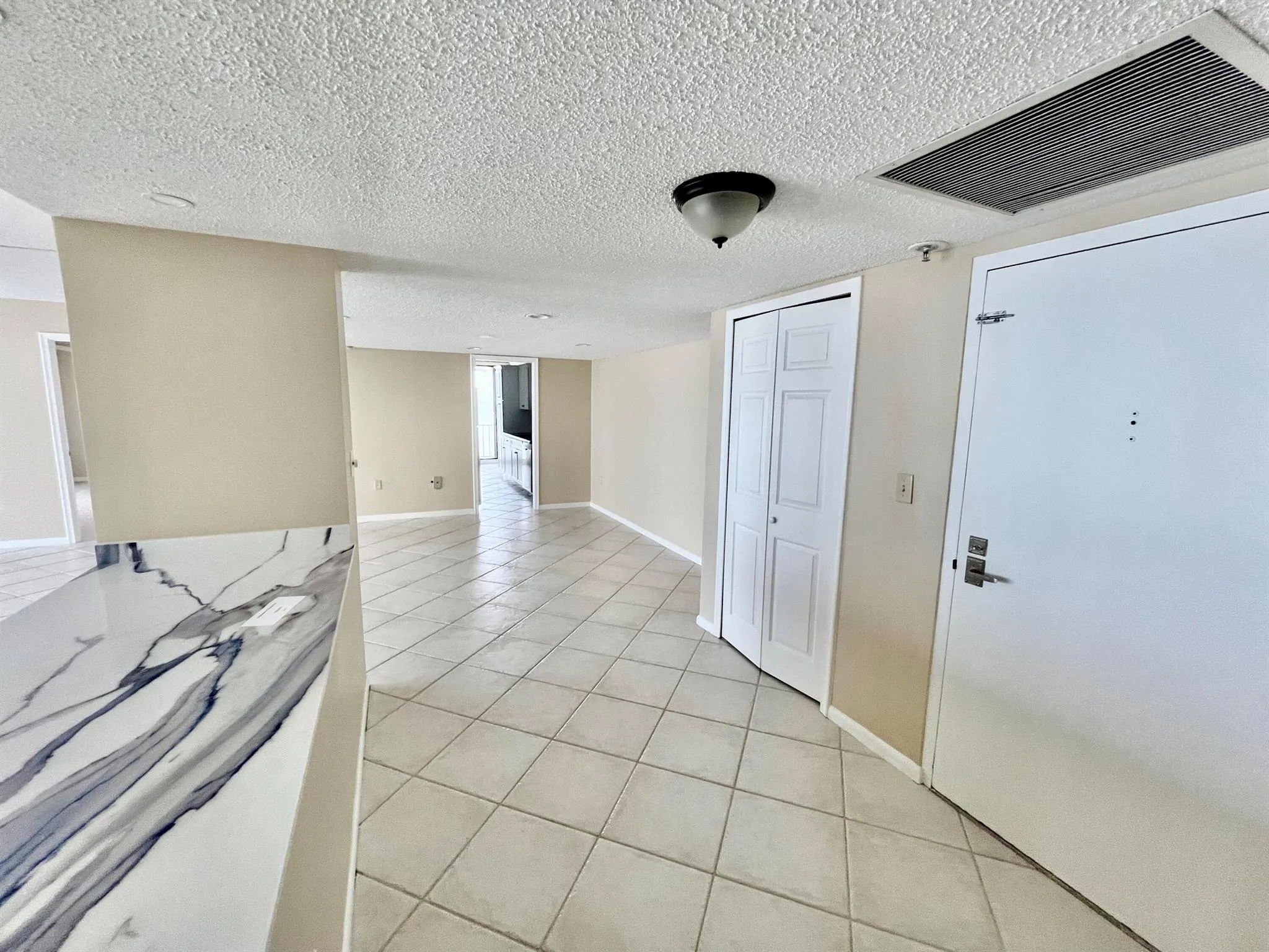 4200 N Ocean Drive, #1-1601