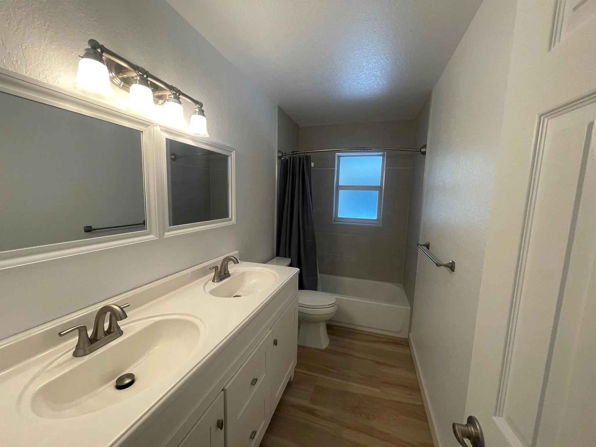 11737 Inverness Circle