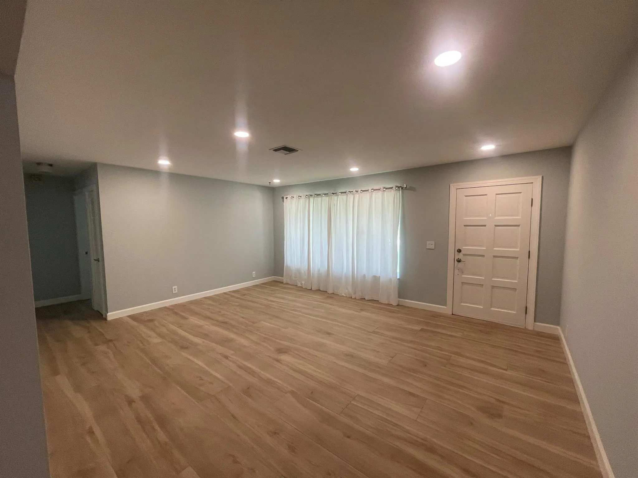 11737 Inverness Circle