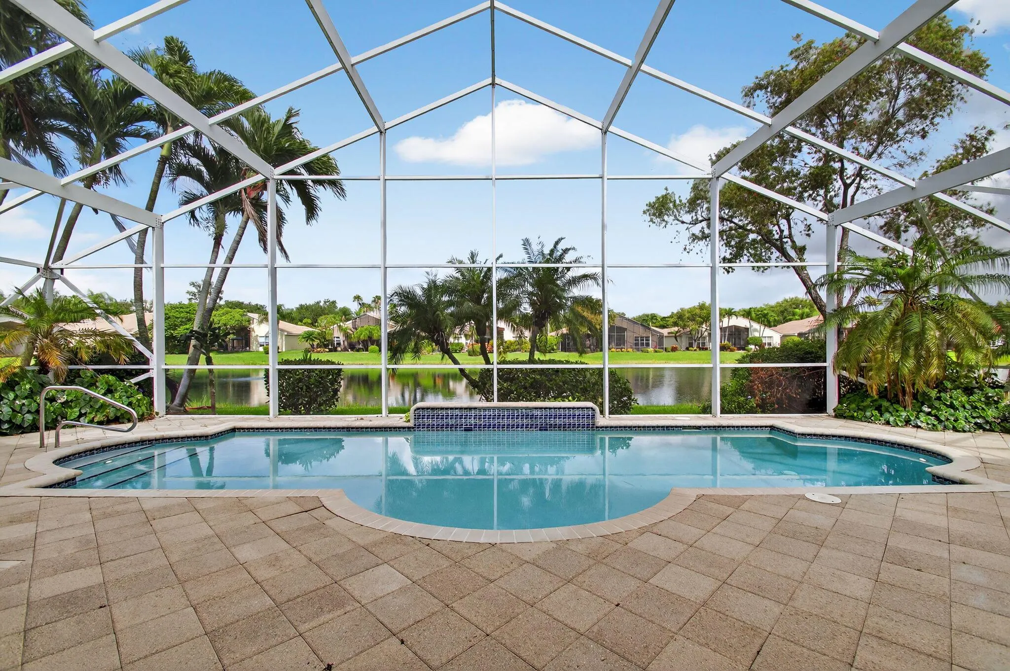 13221 Alhambra Lake Circle