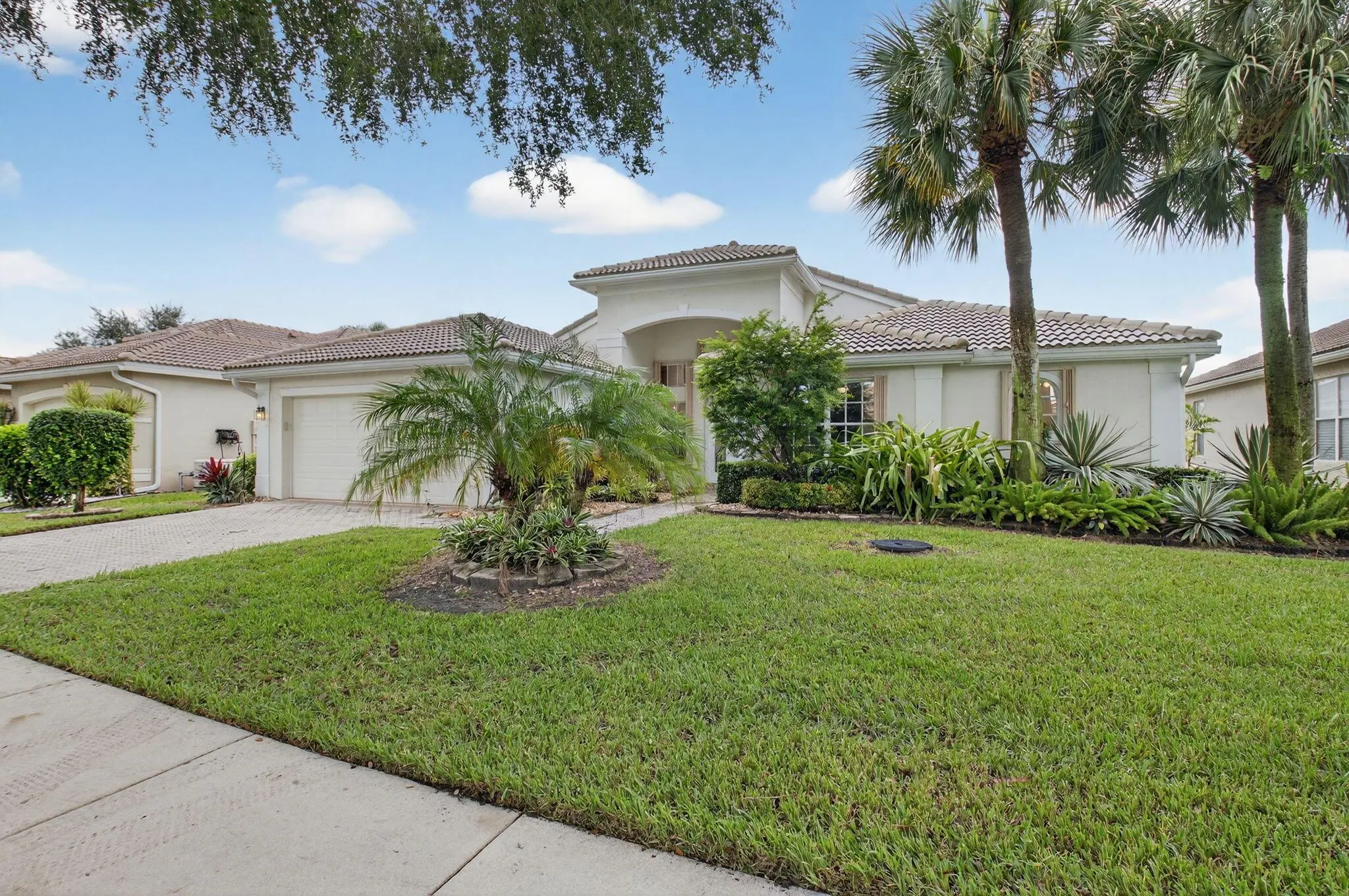 13221 Alhambra Lake Circle