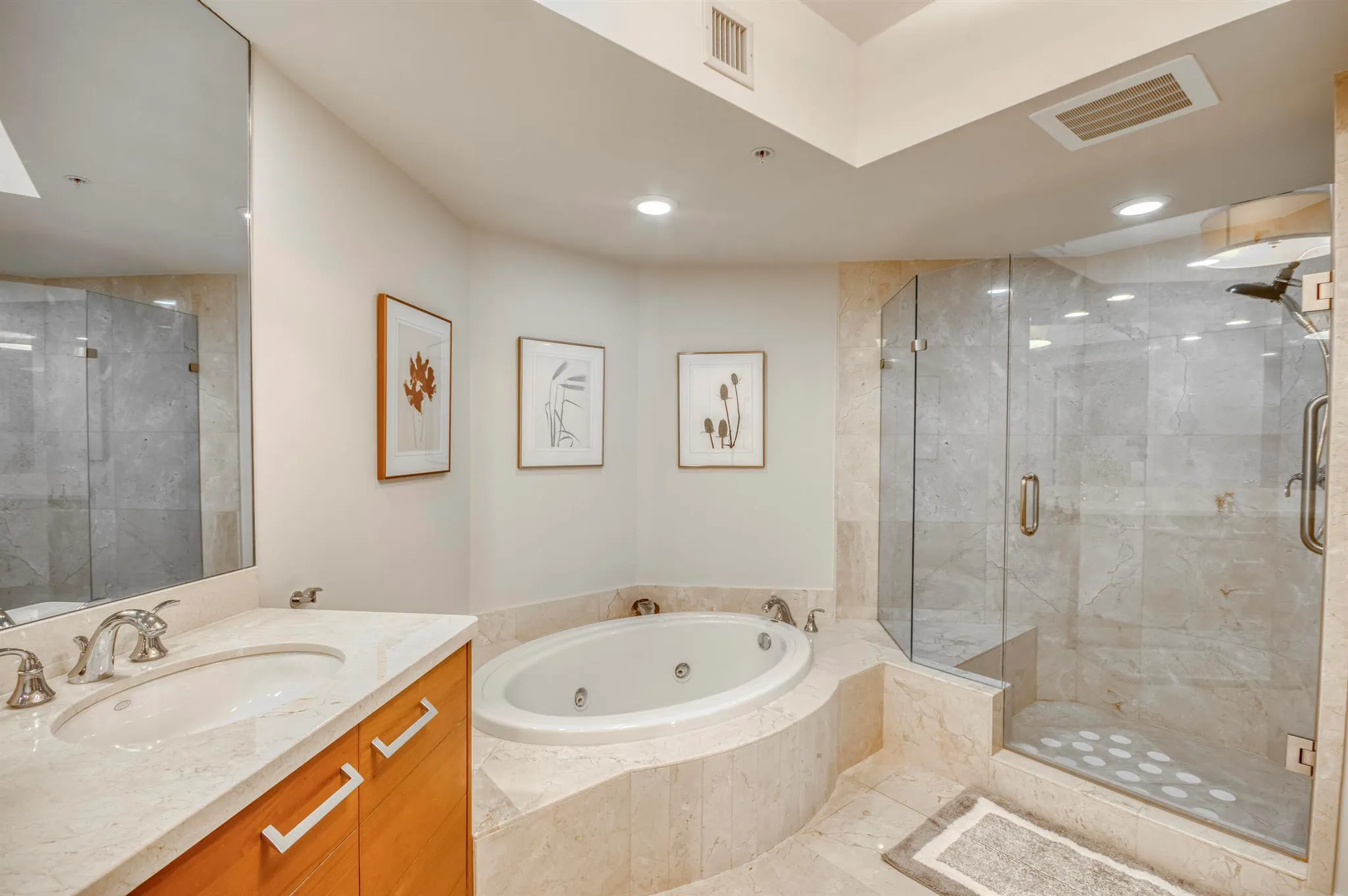 3630 Gardens Parkway, #601c