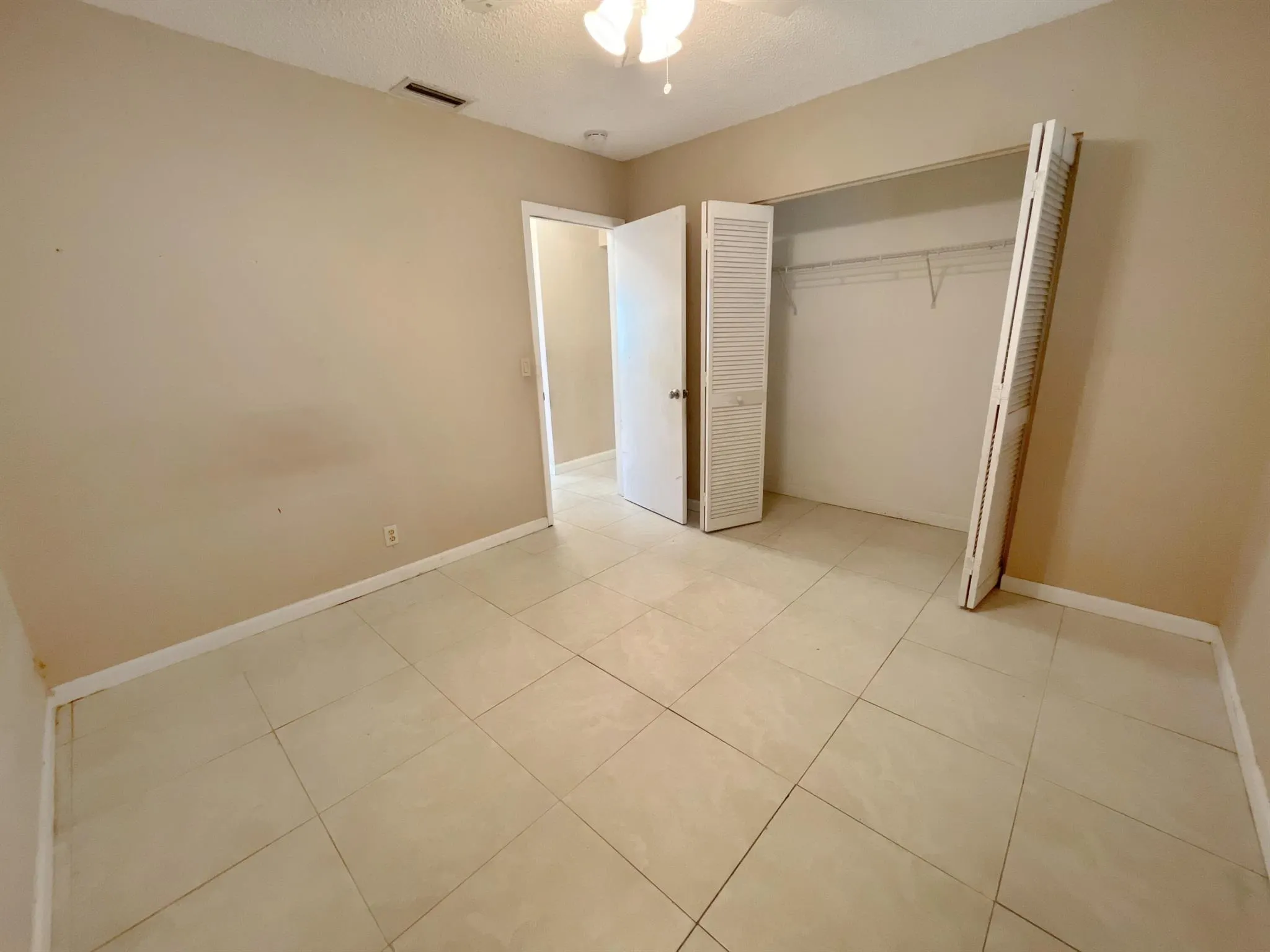 10089 Penzance Lane