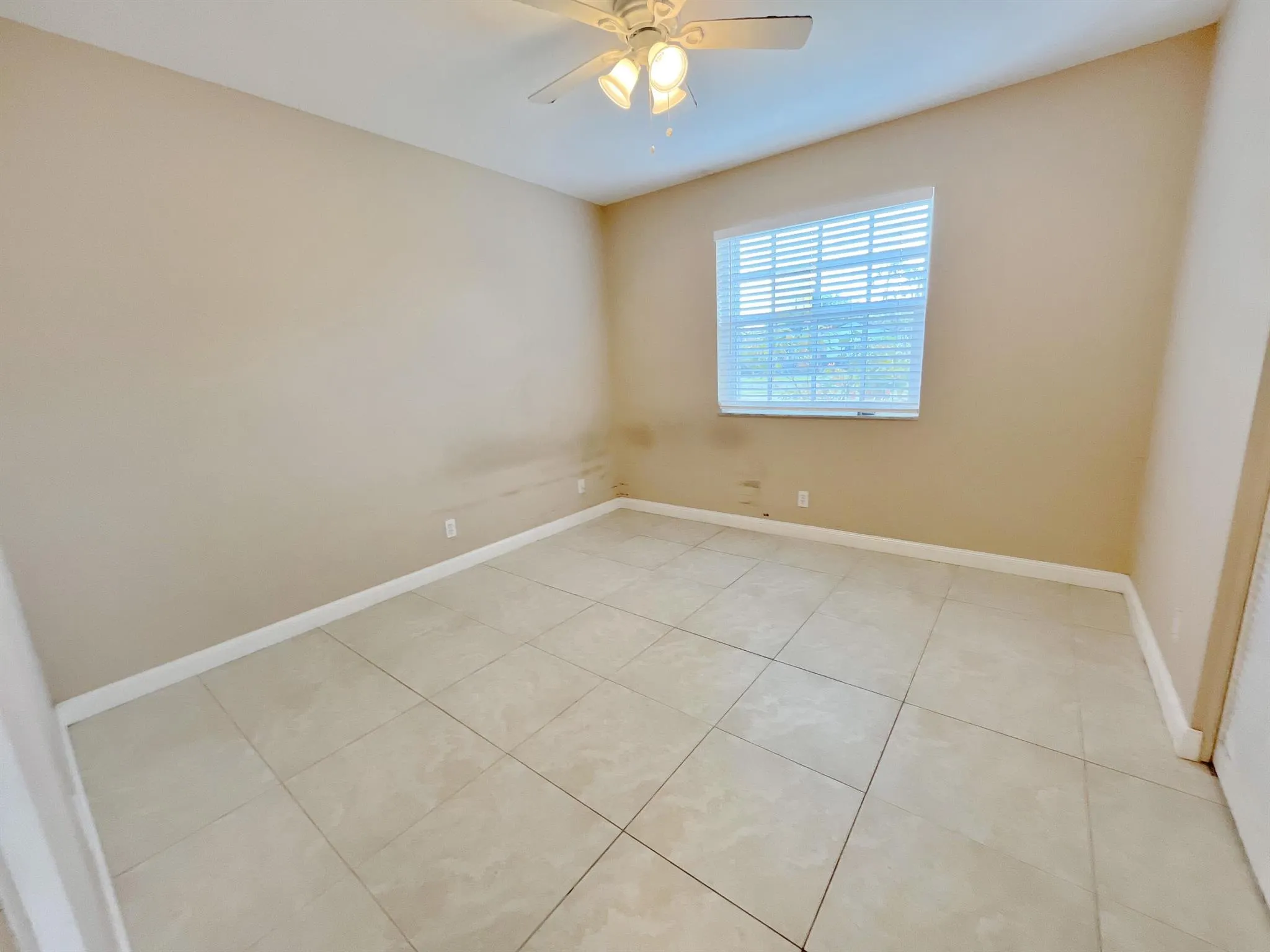 10089 Penzance Lane