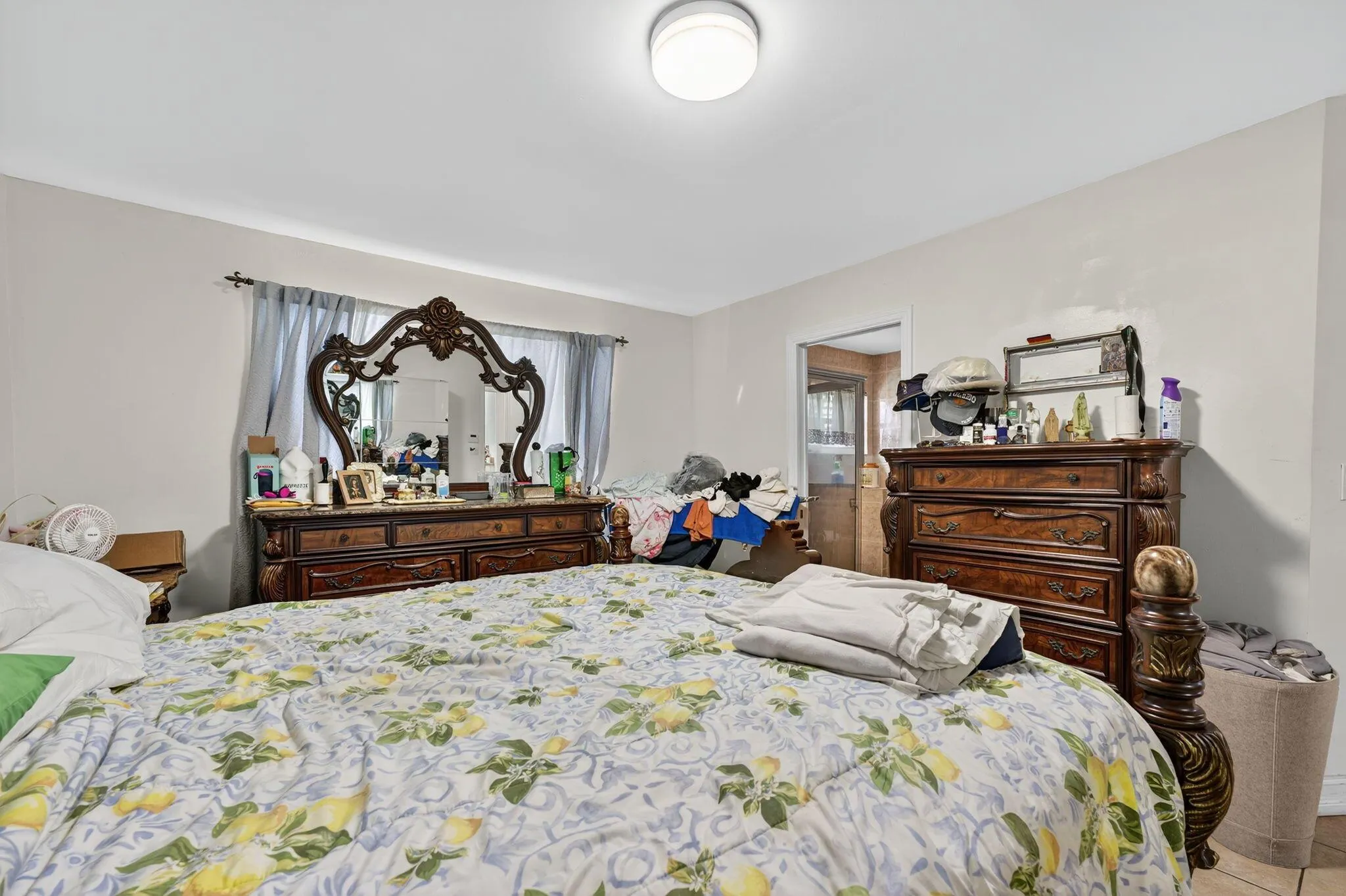 6124 NW 40th Street