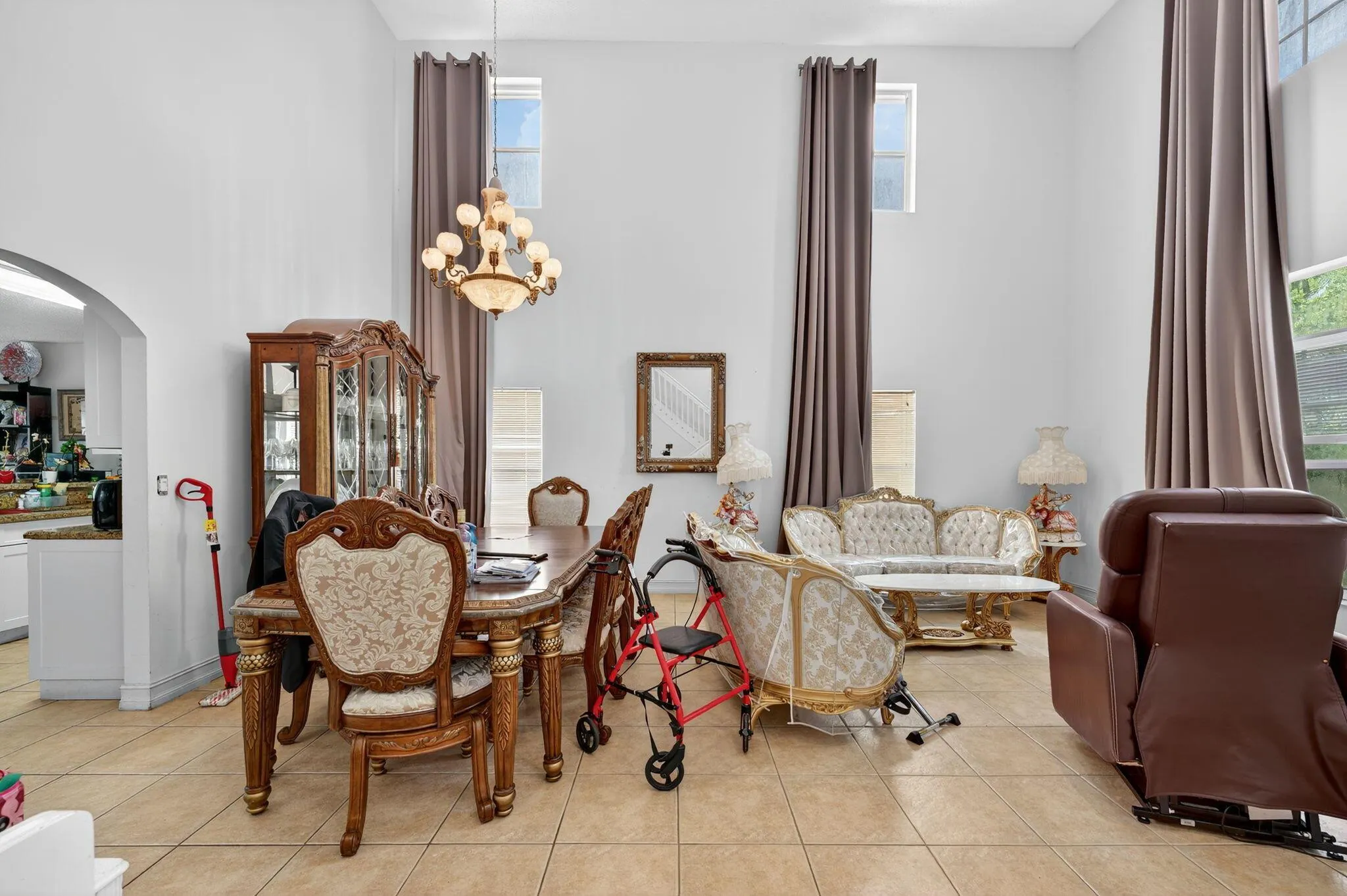 6124 NW 40th Street