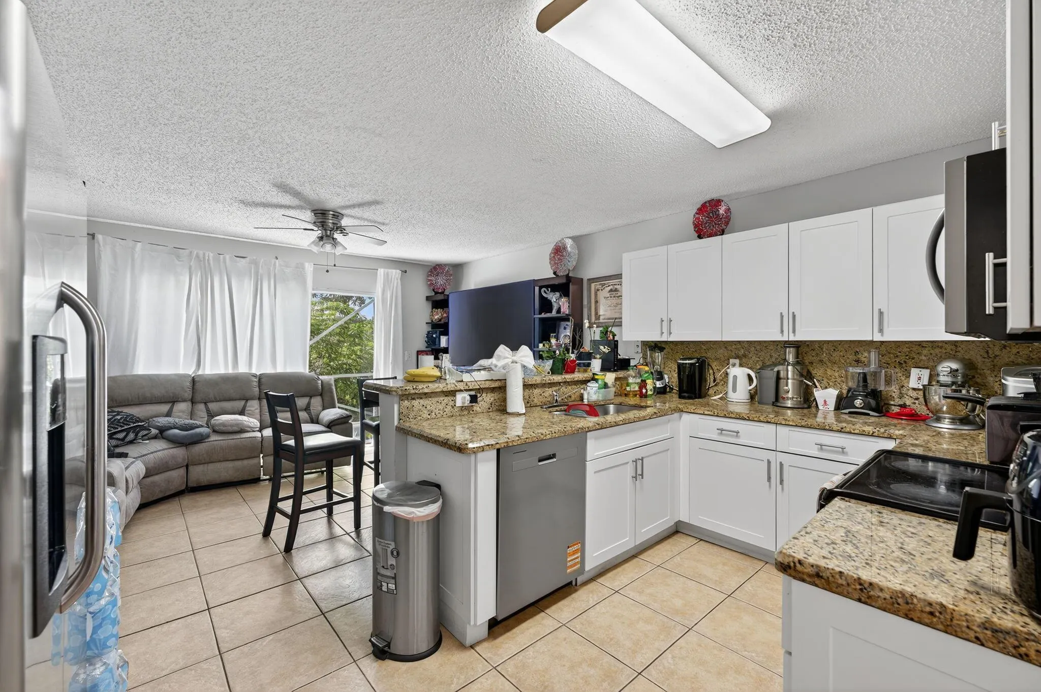 6124 NW 40th Street