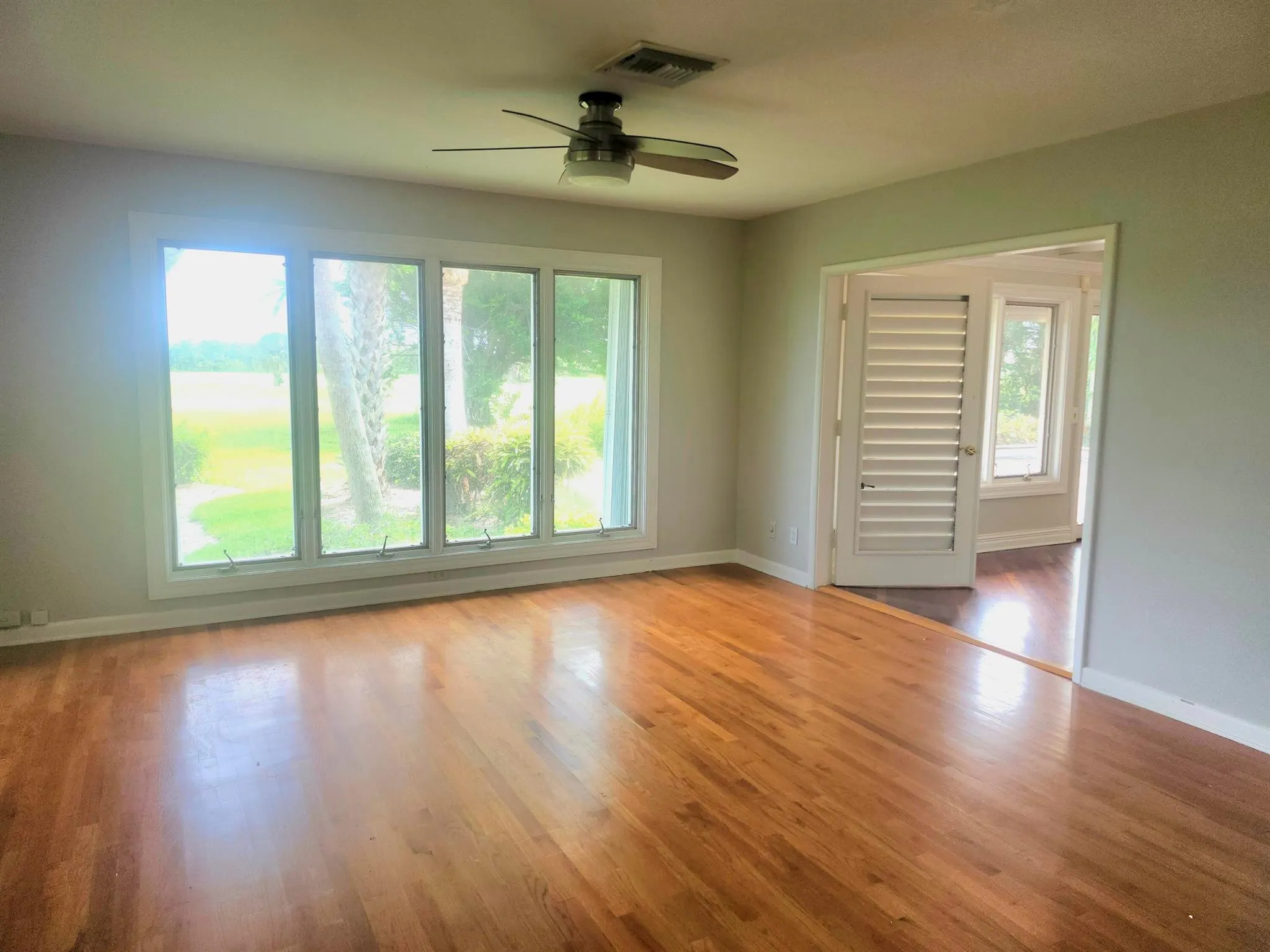 814 N Golfview Road