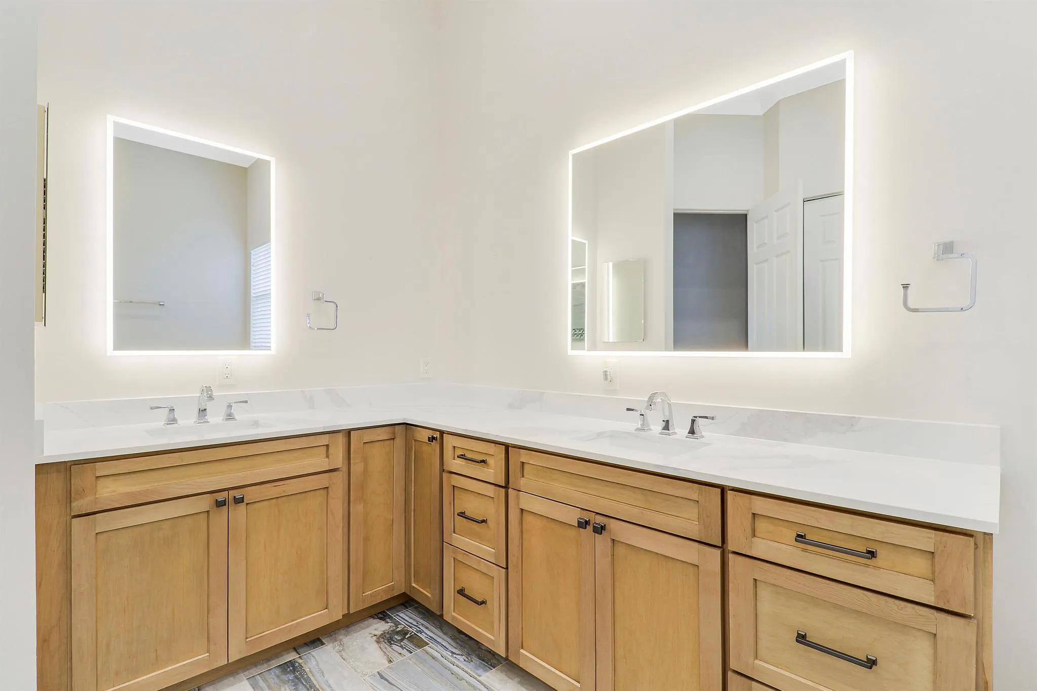 152 NW Magnolia Lakes Boulevard