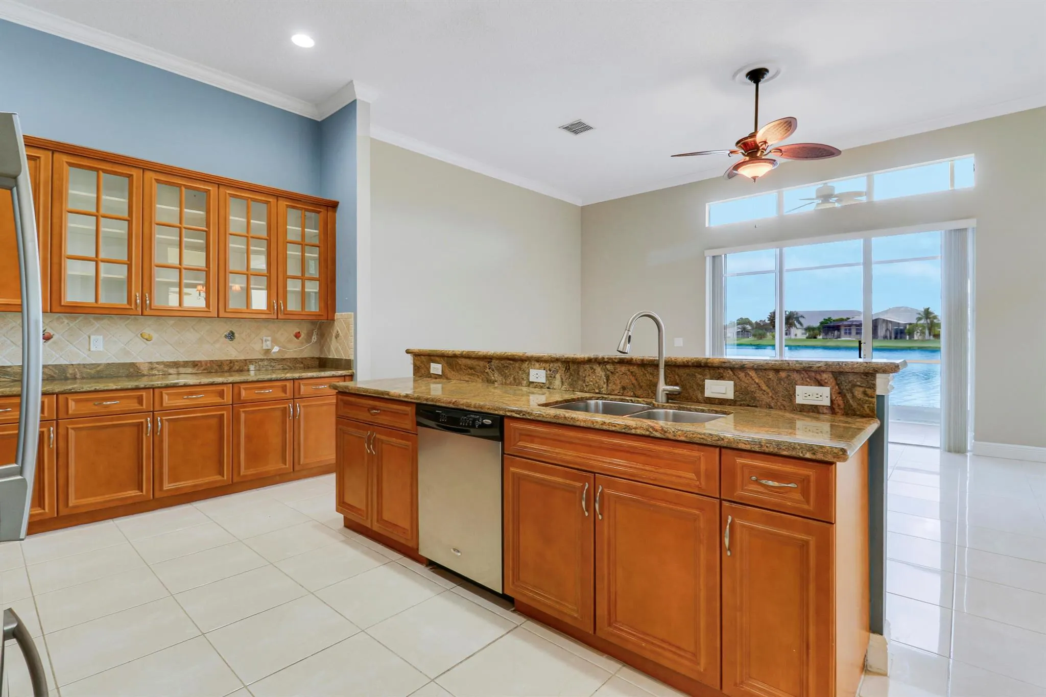 152 NW Magnolia Lakes Boulevard