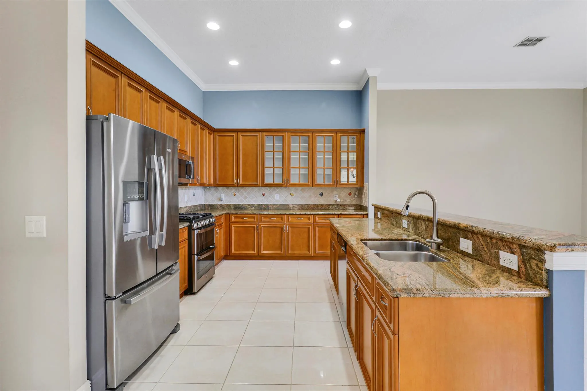 152 NW Magnolia Lakes Boulevard