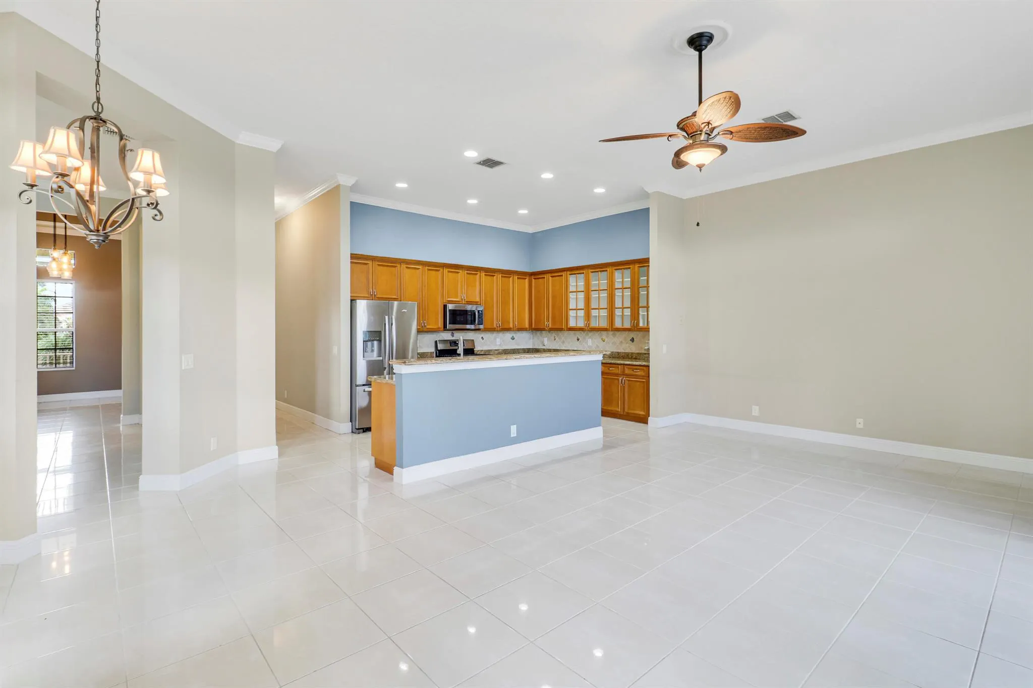 152 NW Magnolia Lakes Boulevard