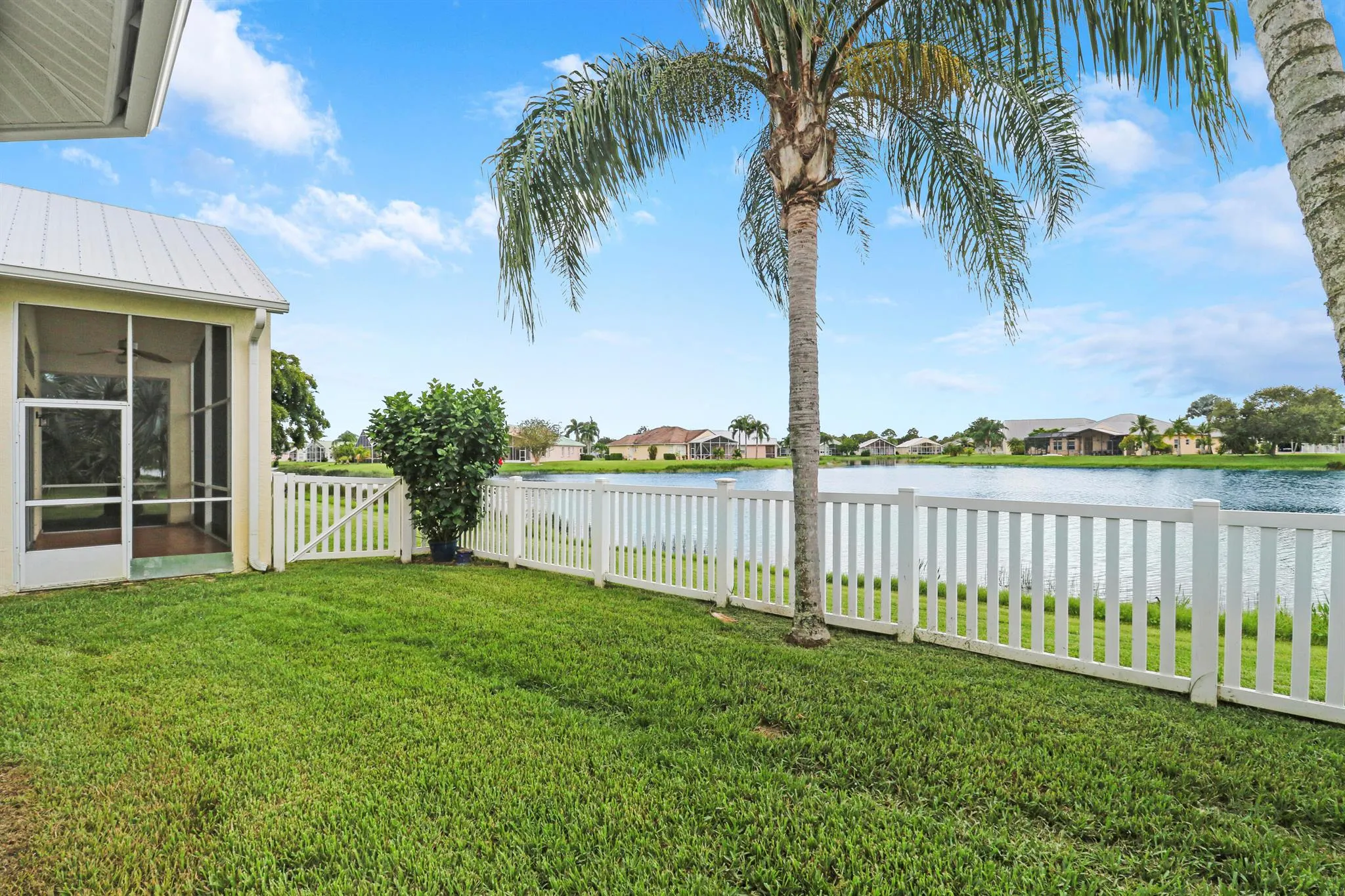 152 NW Magnolia Lakes Boulevard
