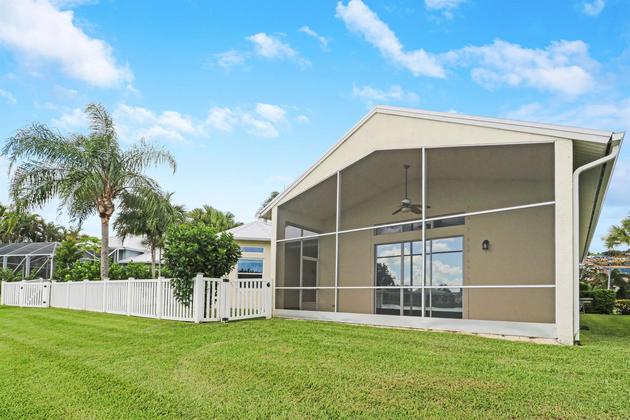 152 NW Magnolia Lakes Boulevard