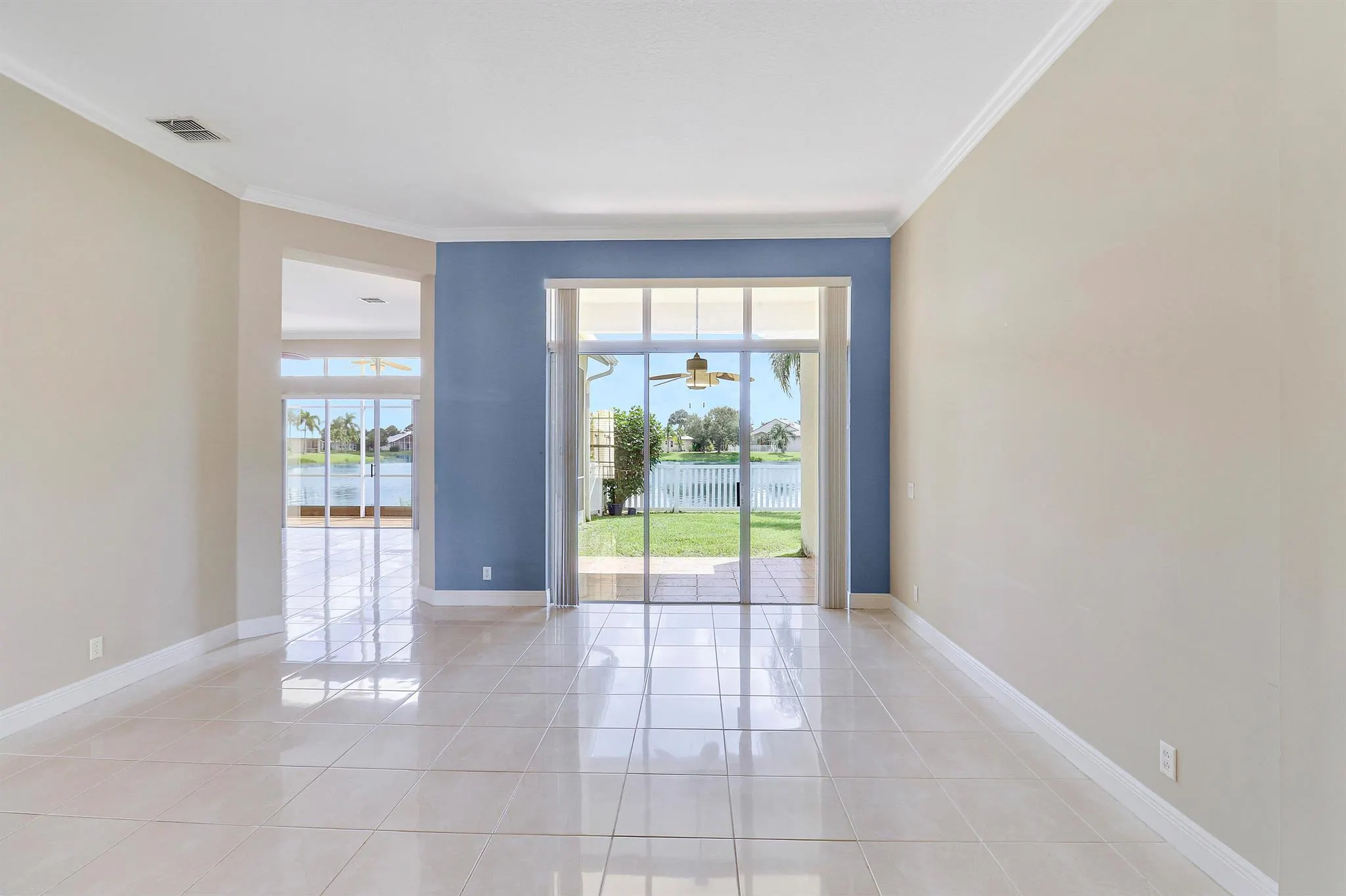 152 NW Magnolia Lakes Boulevard