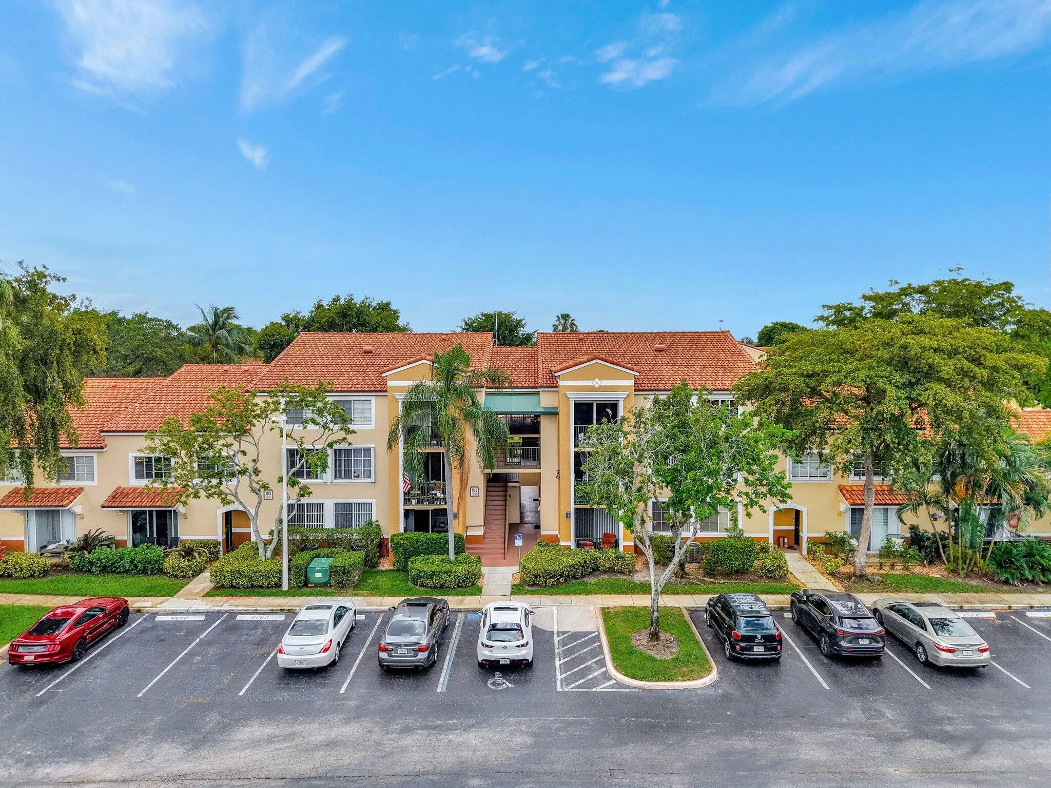 103 Yacht Club Way, #206