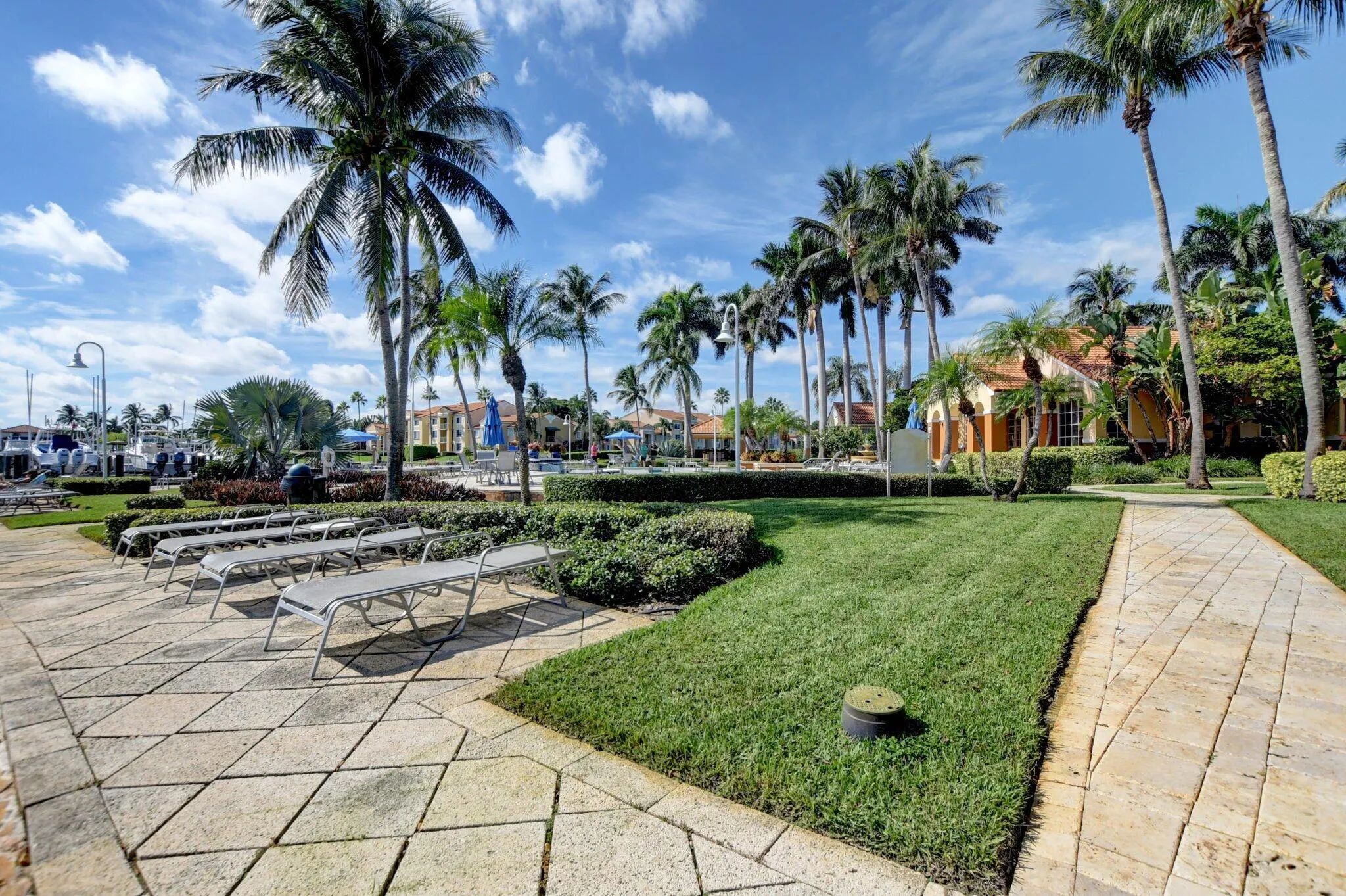 103 Yacht Club Way, #206
