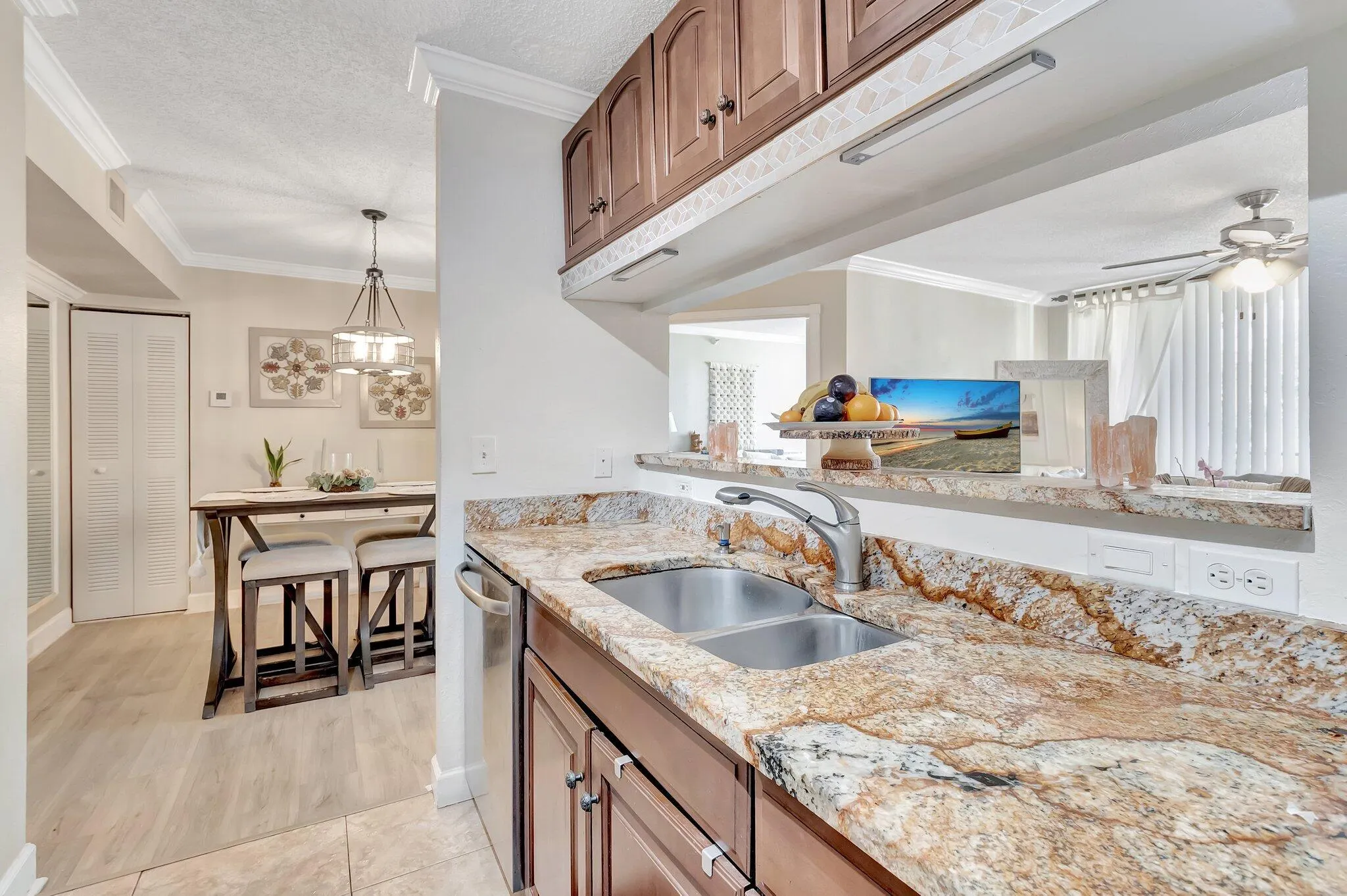 103 Yacht Club Way, #206