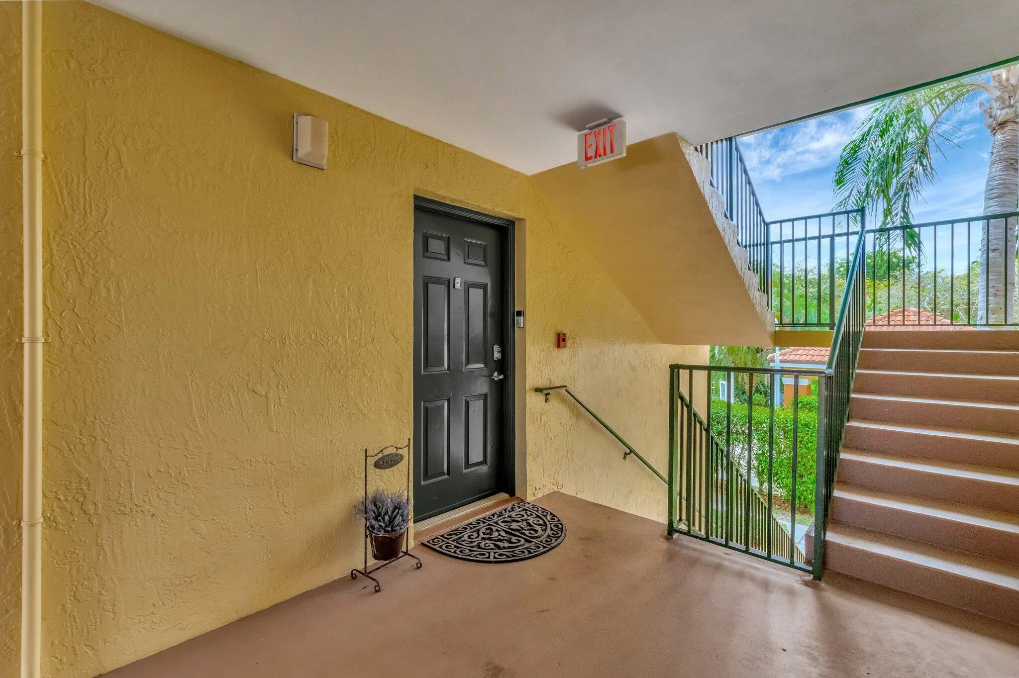 103 Yacht Club Way, #206