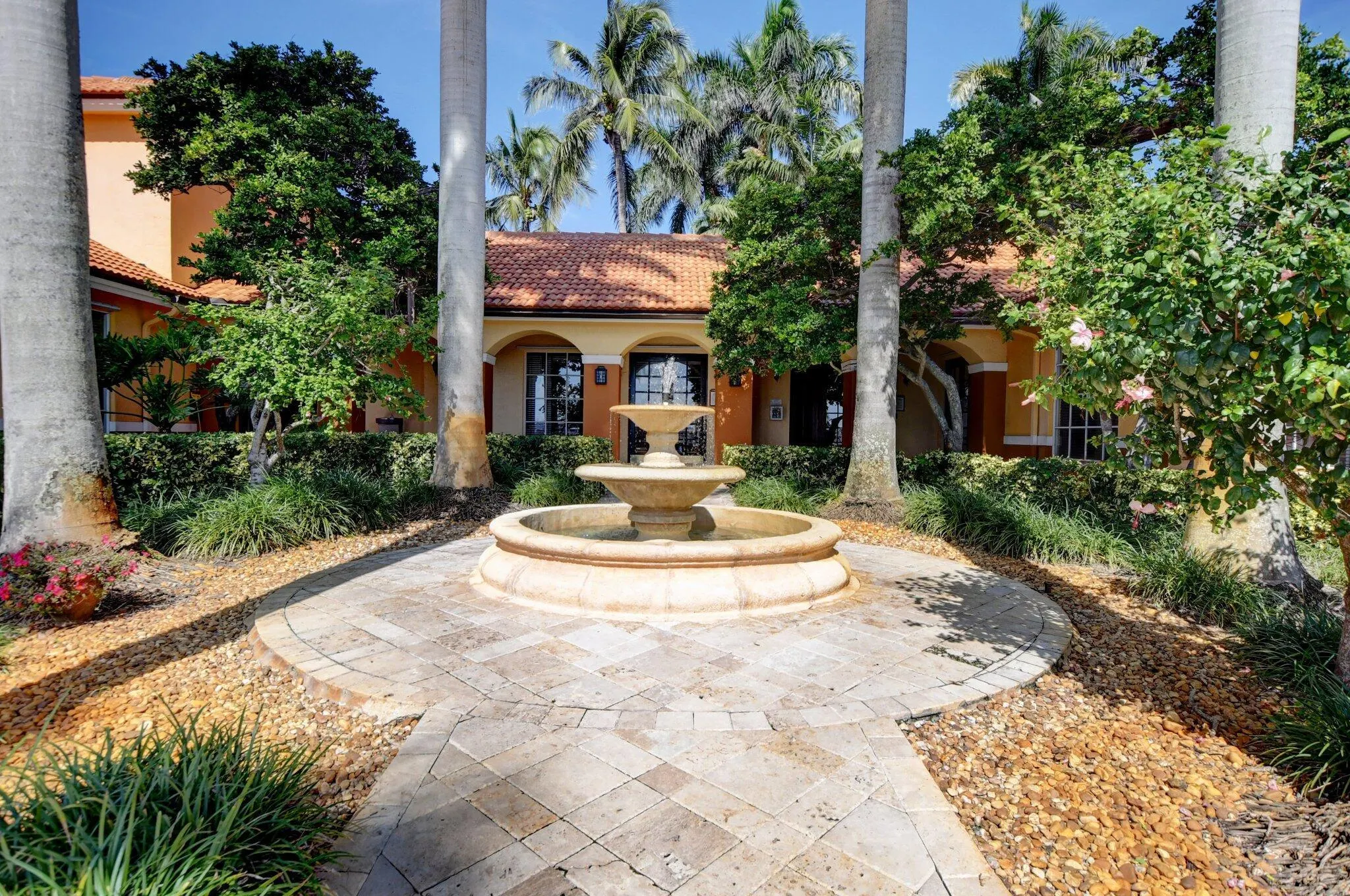 103 Yacht Club Way, #206