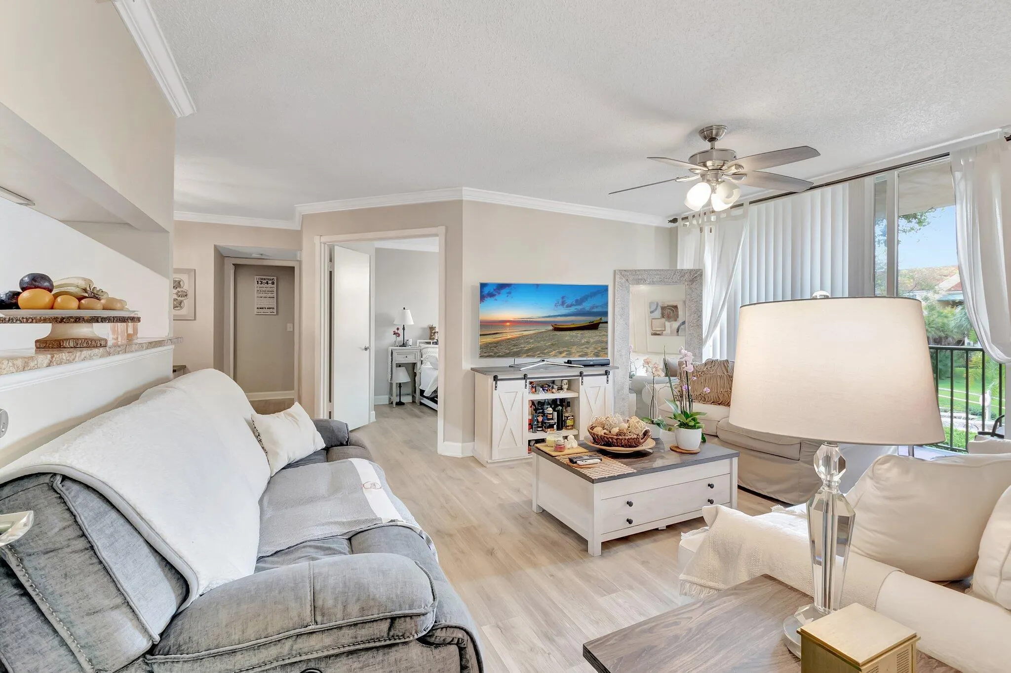 103 Yacht Club Way, #206