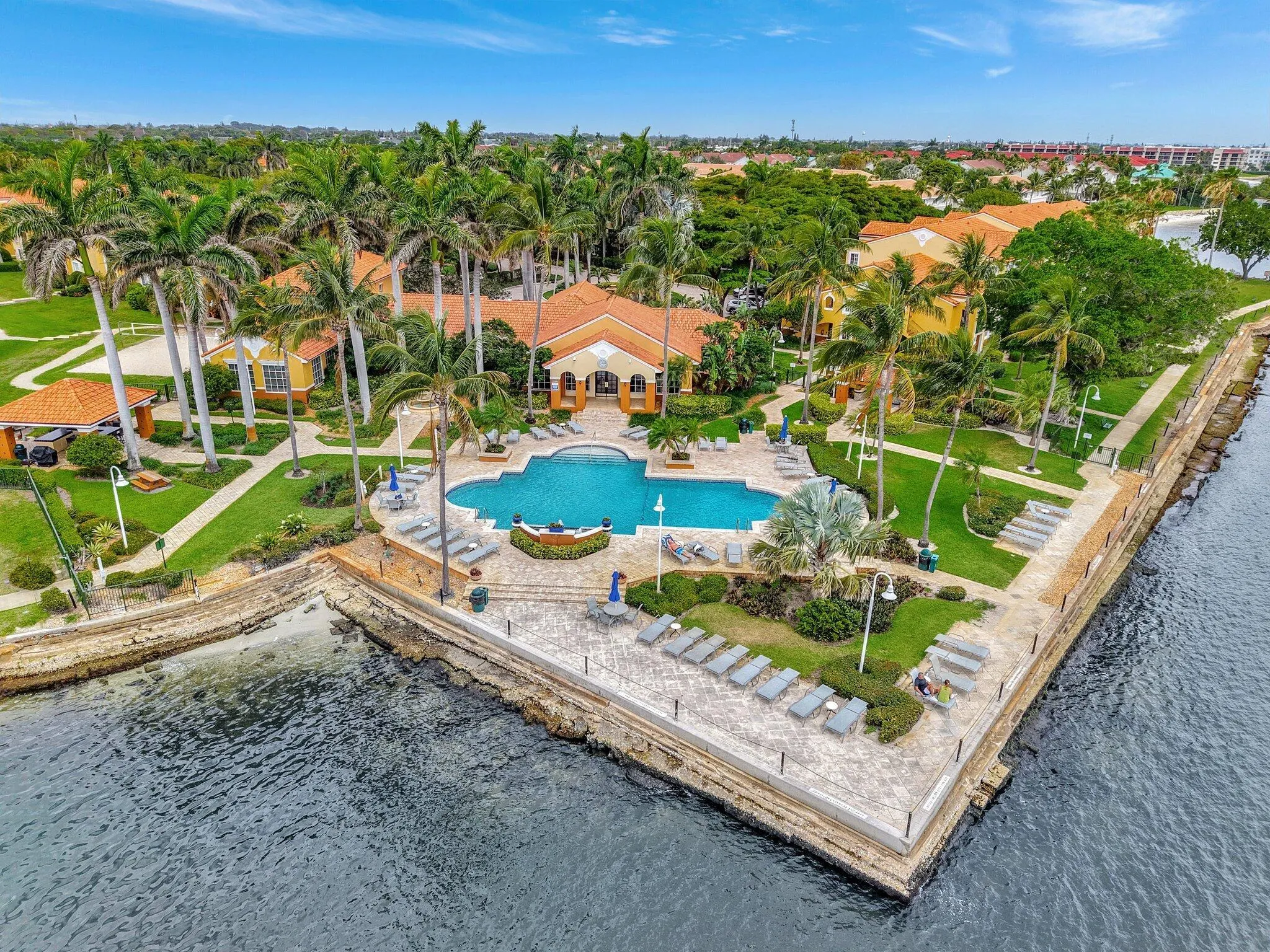 103 Yacht Club Way, #206