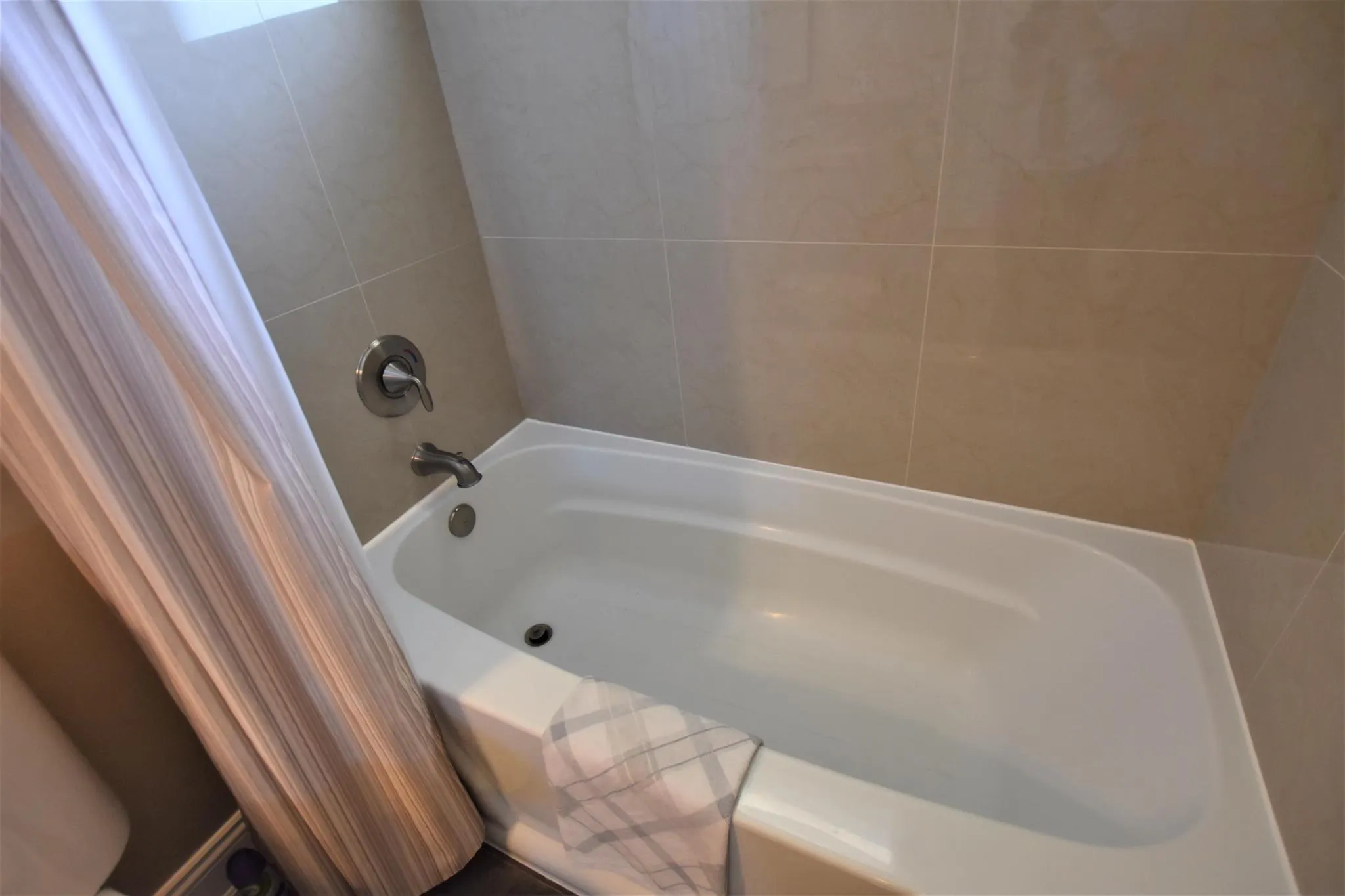 5064 Michigan Avenue, #6b