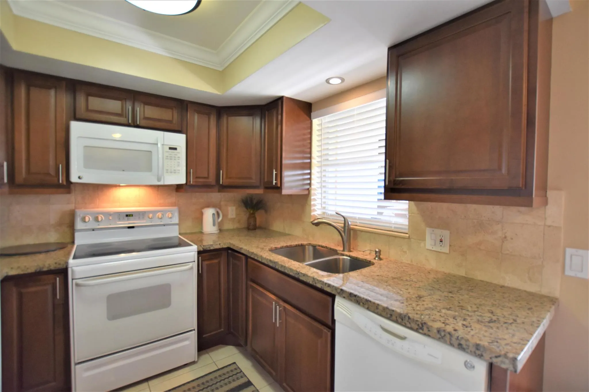 5064 Michigan Avenue, #6b