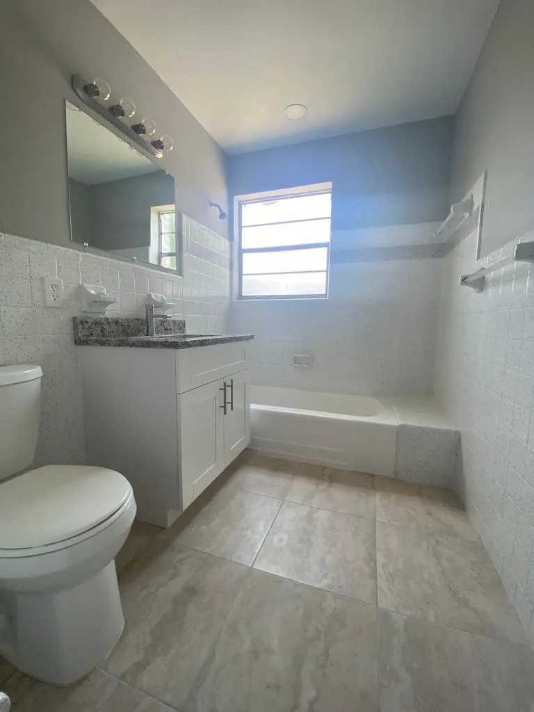 200 NE 43rd Street