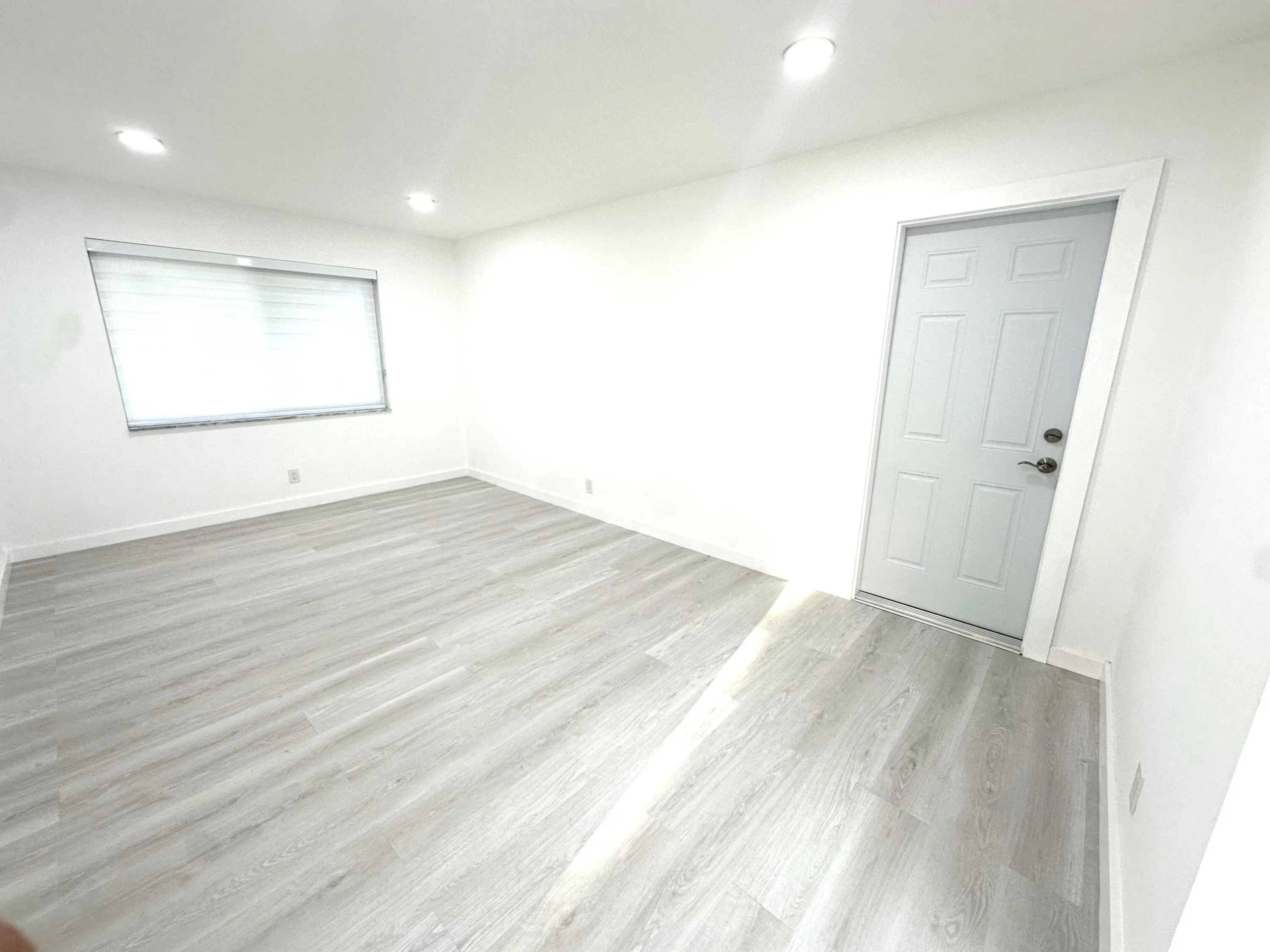 887 North Drive, #A