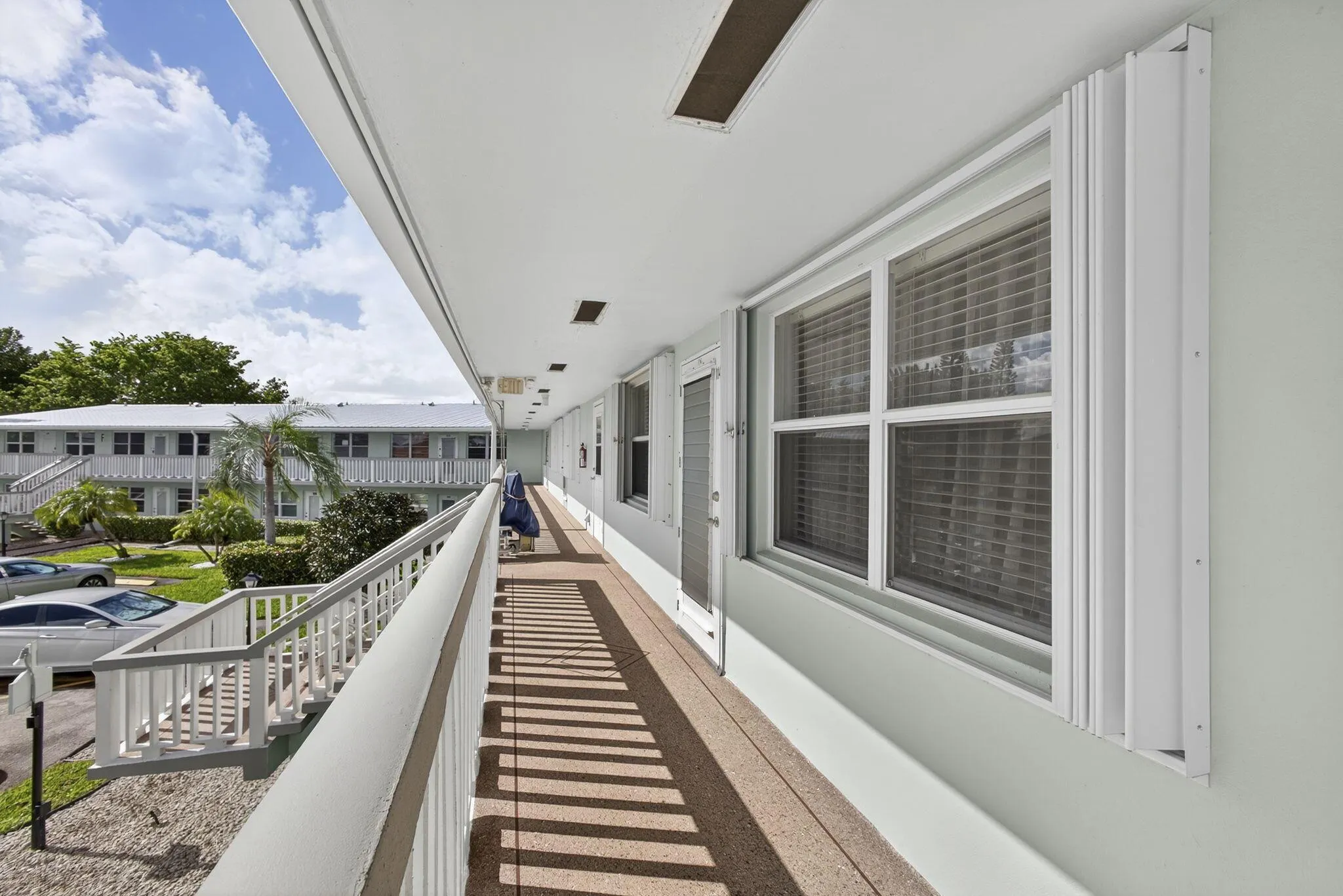 114 Somerset F