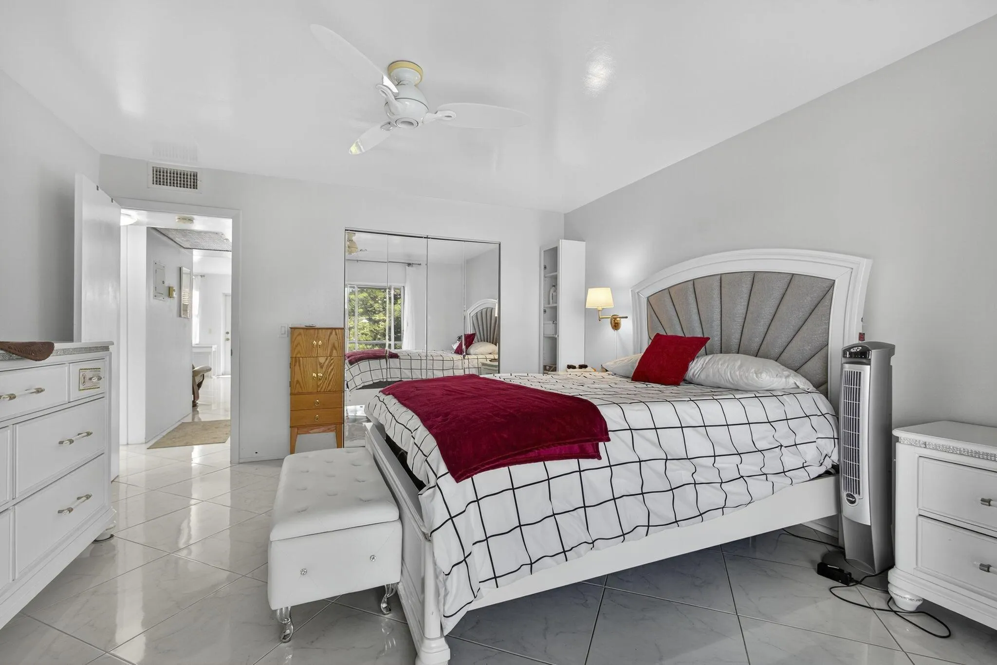 114 Somerset F