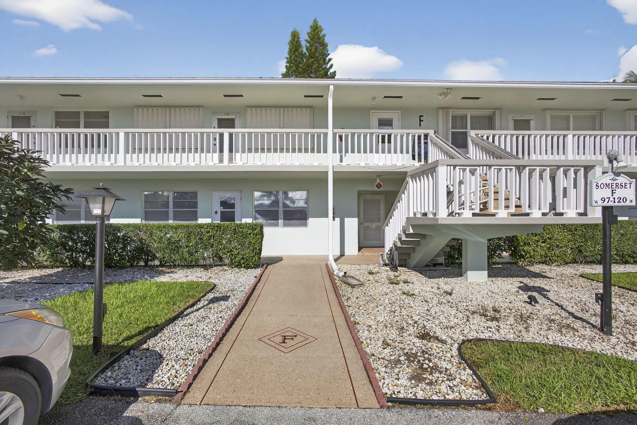 114 Somerset F